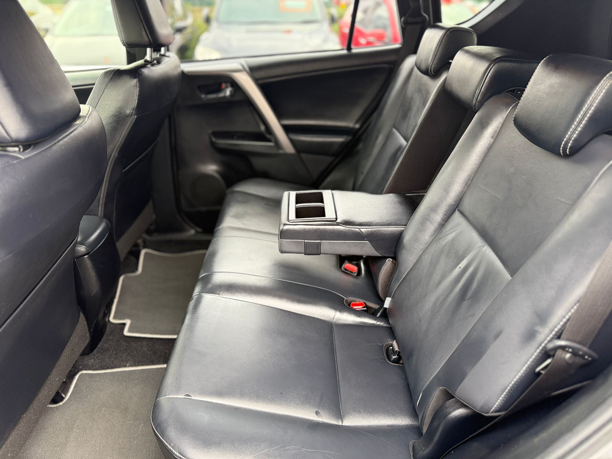 Toyota RAV4 Excel 2017