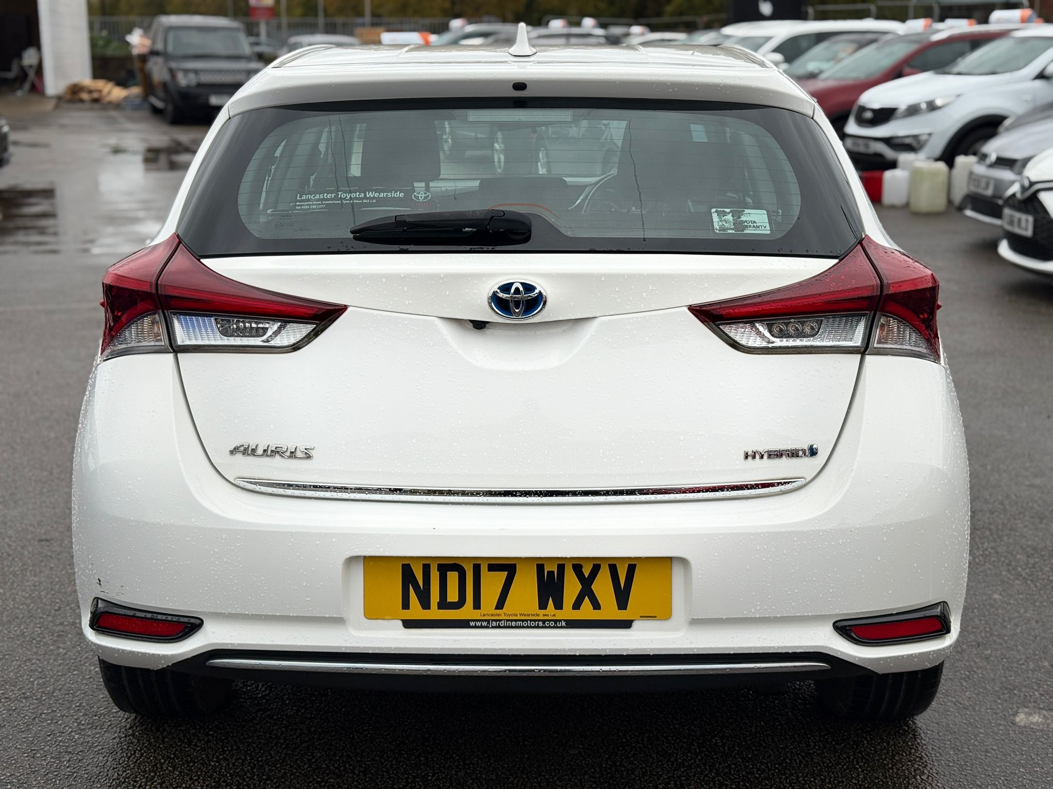 Toyota Auris Business Edition 2017 Hybrid Automatic