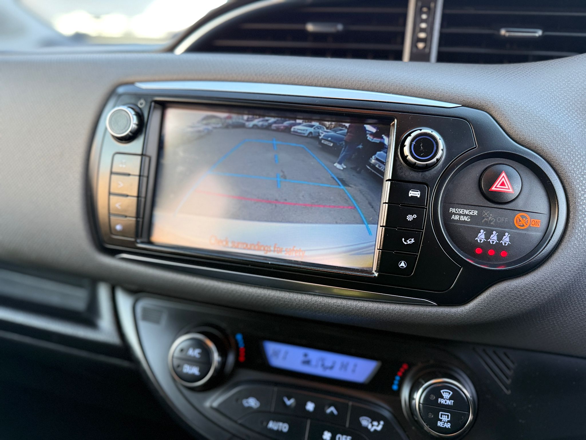 Toyota Yaris Icon 2014 Automatic Hybrid