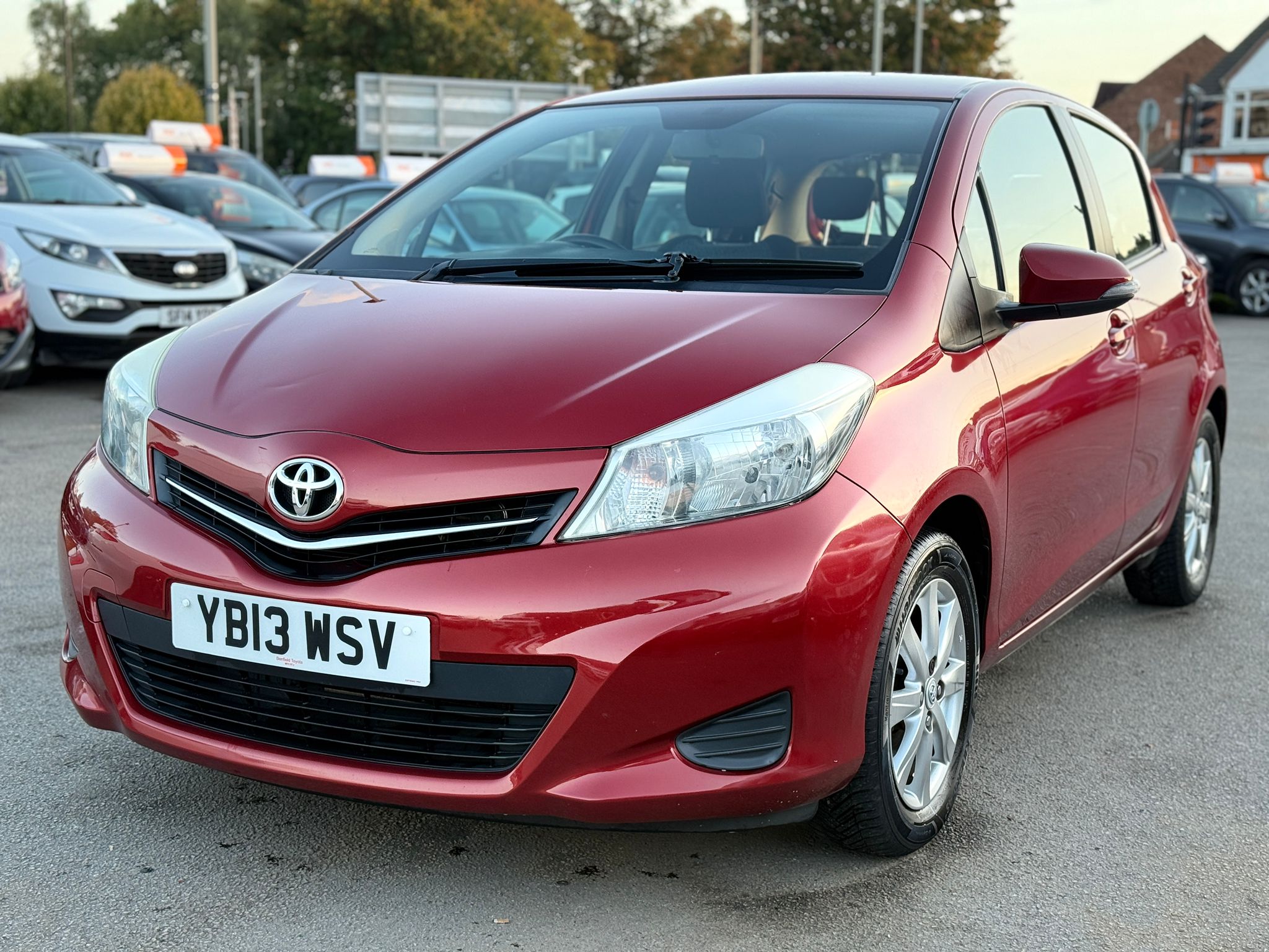 Toyota Yaris TR (2013)