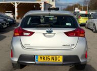 Toyota Auris Icon 2015 Automatic Hybrid