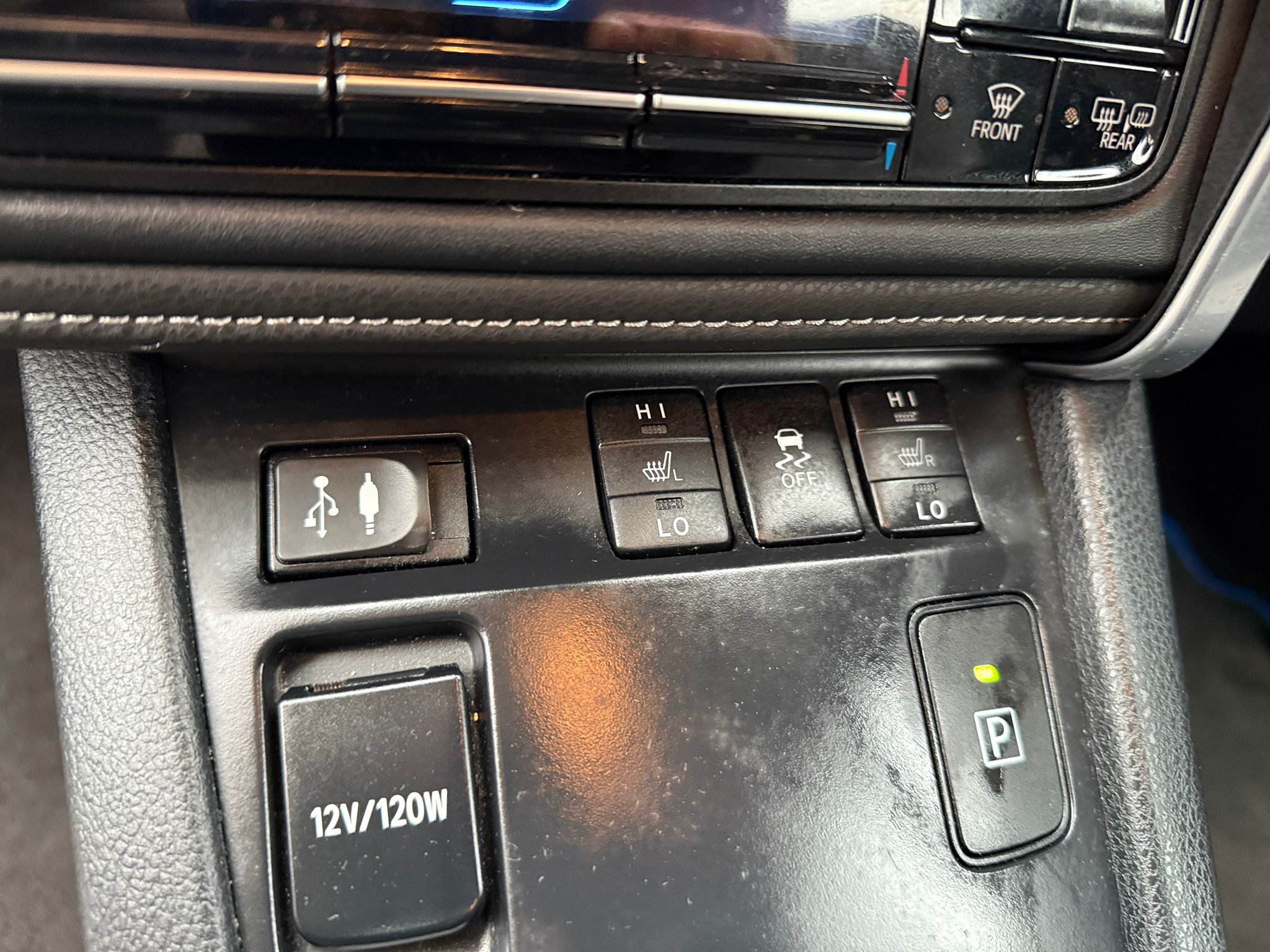 Toyota Auris Business Edition 2017 Hybrid Automatic