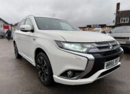 Mitsubishi Outlander GX4h (2015 Automatic