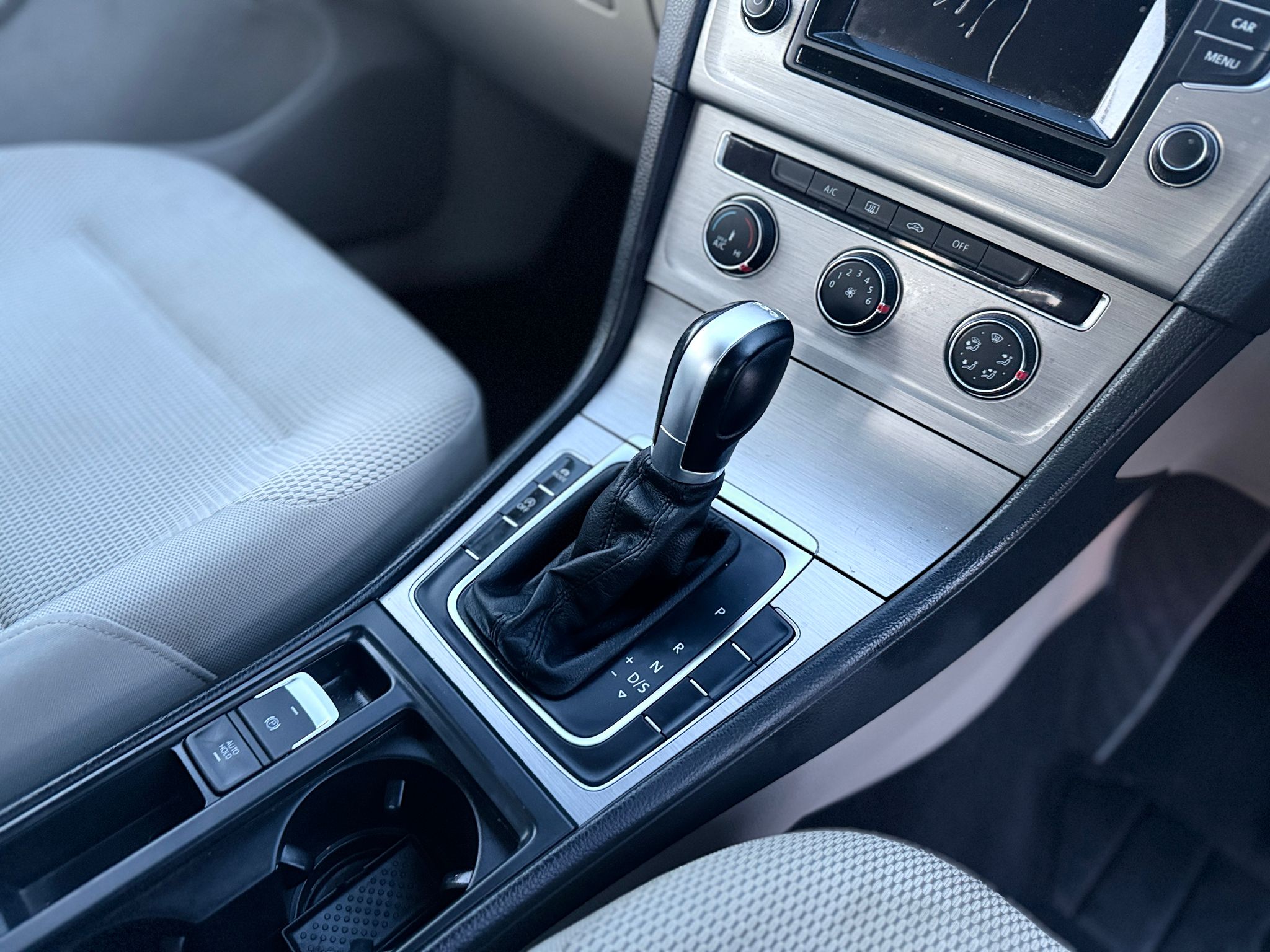 Volkswagen Golf SE 2014 Automatic