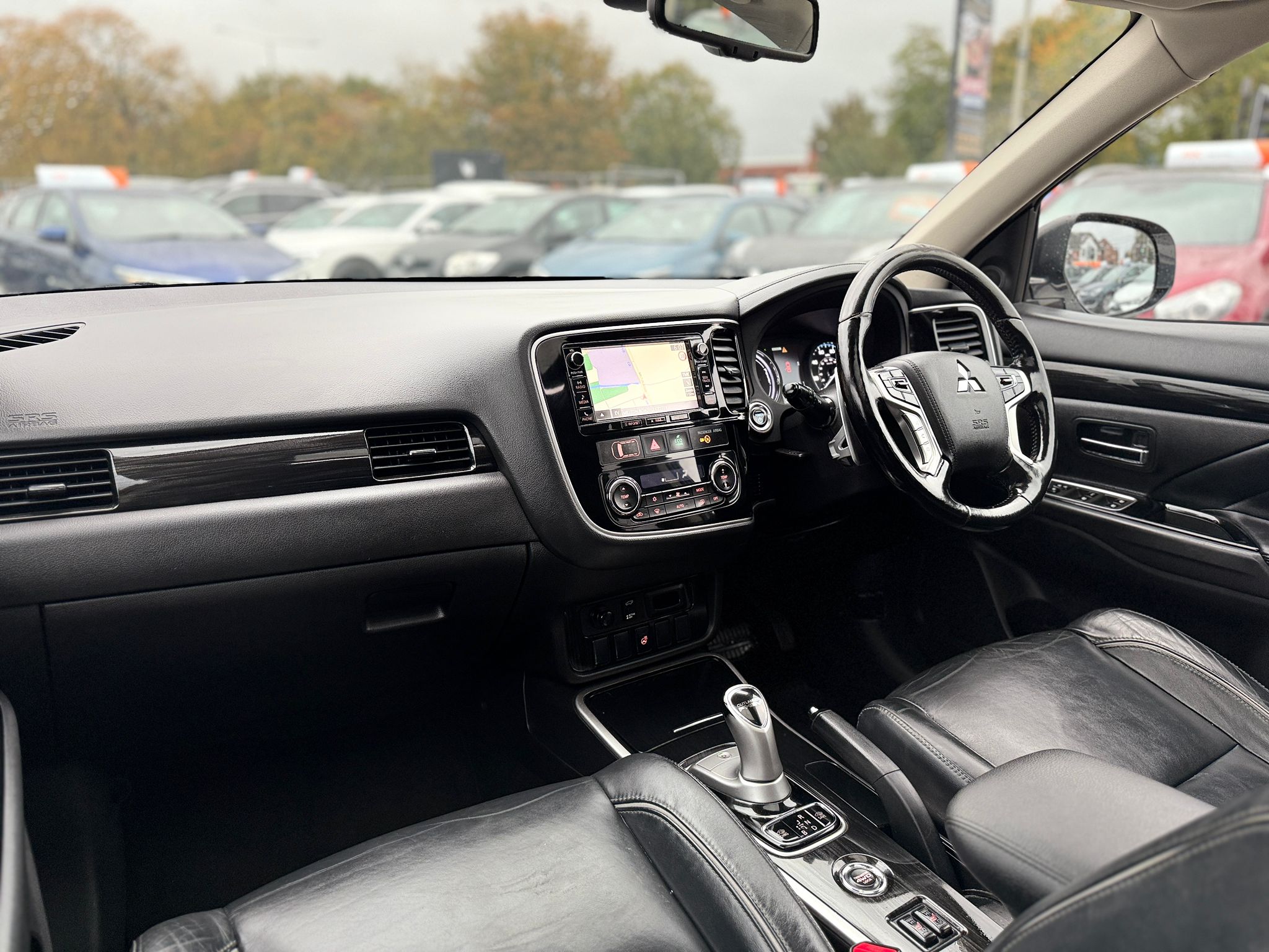 Mitsubishi Outlander GX4h (2015 Automatic