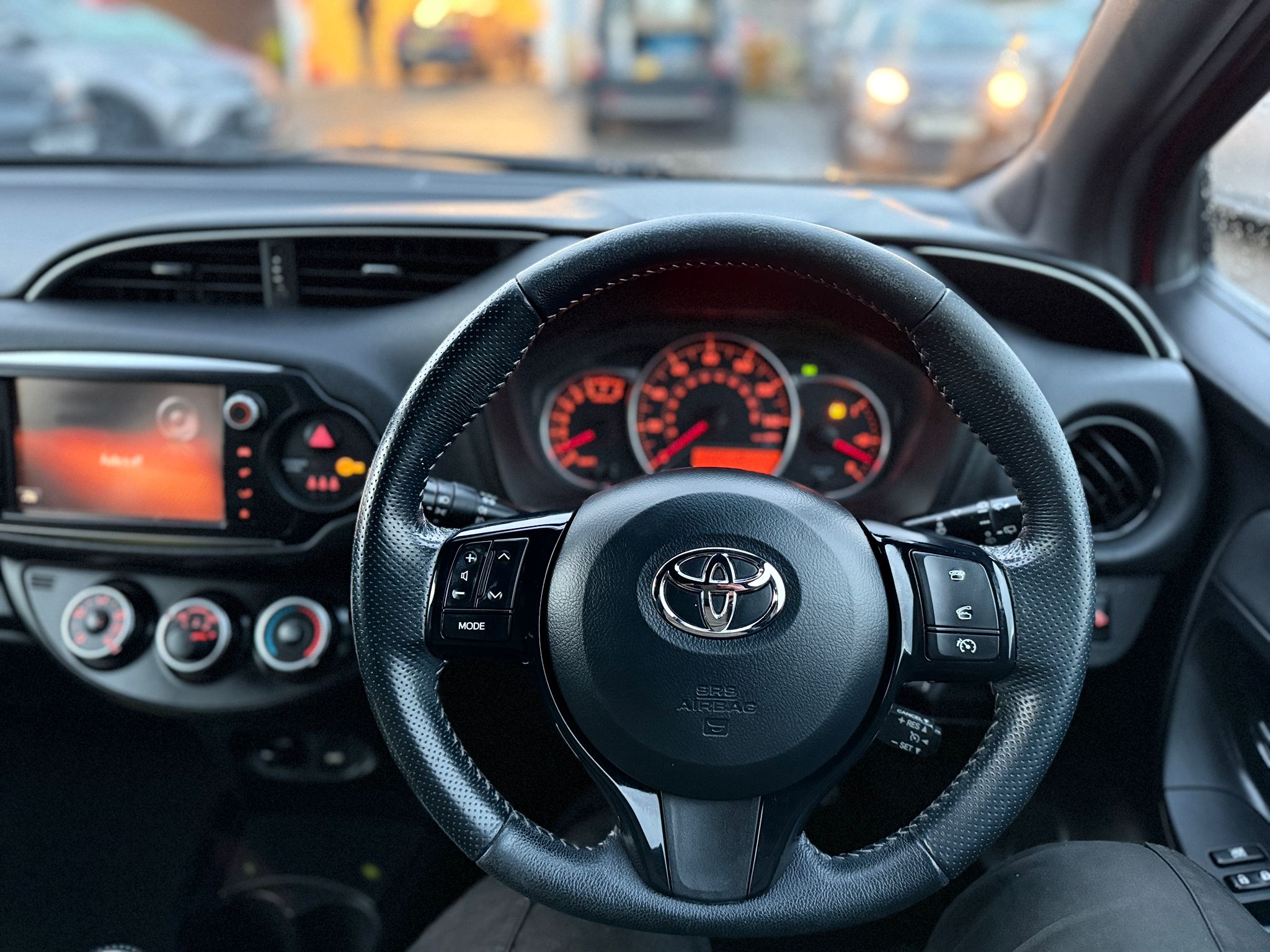 Toyota Yaris Design 2016