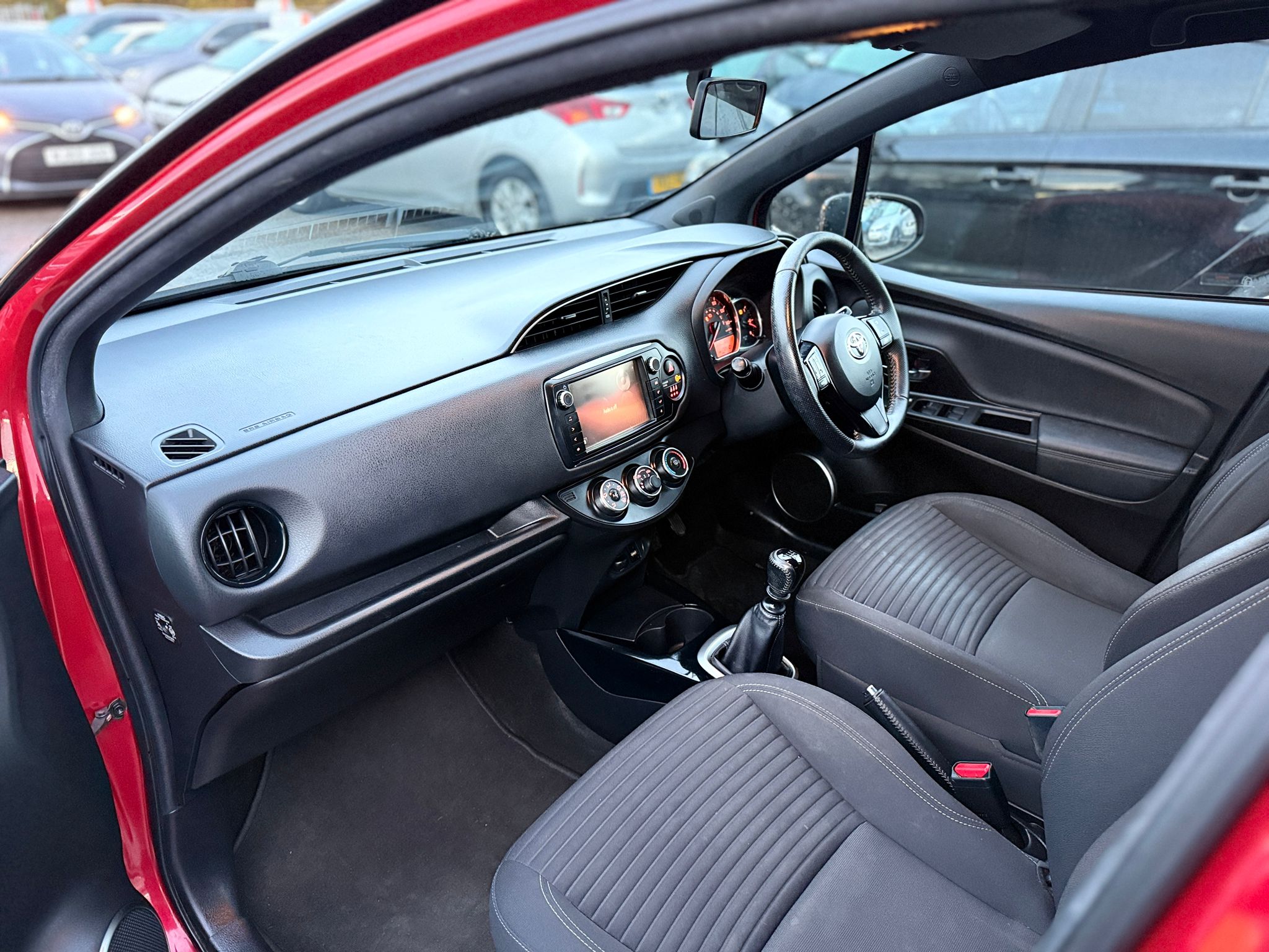 Toyota Yaris Design 2016