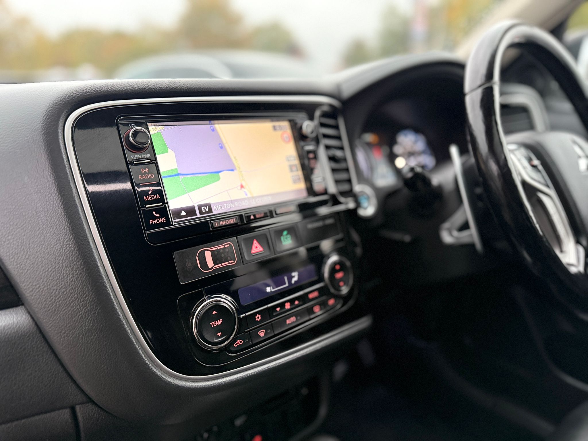 Mitsubishi Outlander GX4h (2015 Automatic