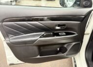 Mitsubishi Outlander GX4h (2015 Automatic