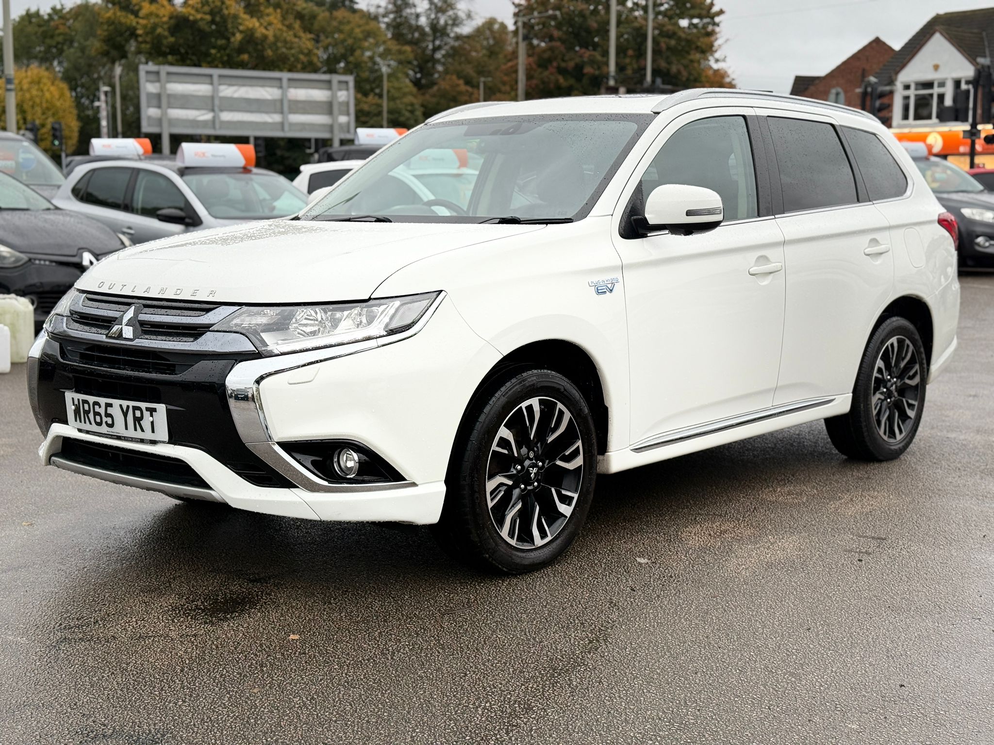 Mitsubishi Outlander GX4h (2015 Automatic