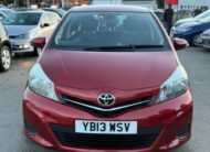 Toyota Yaris TR (2013)