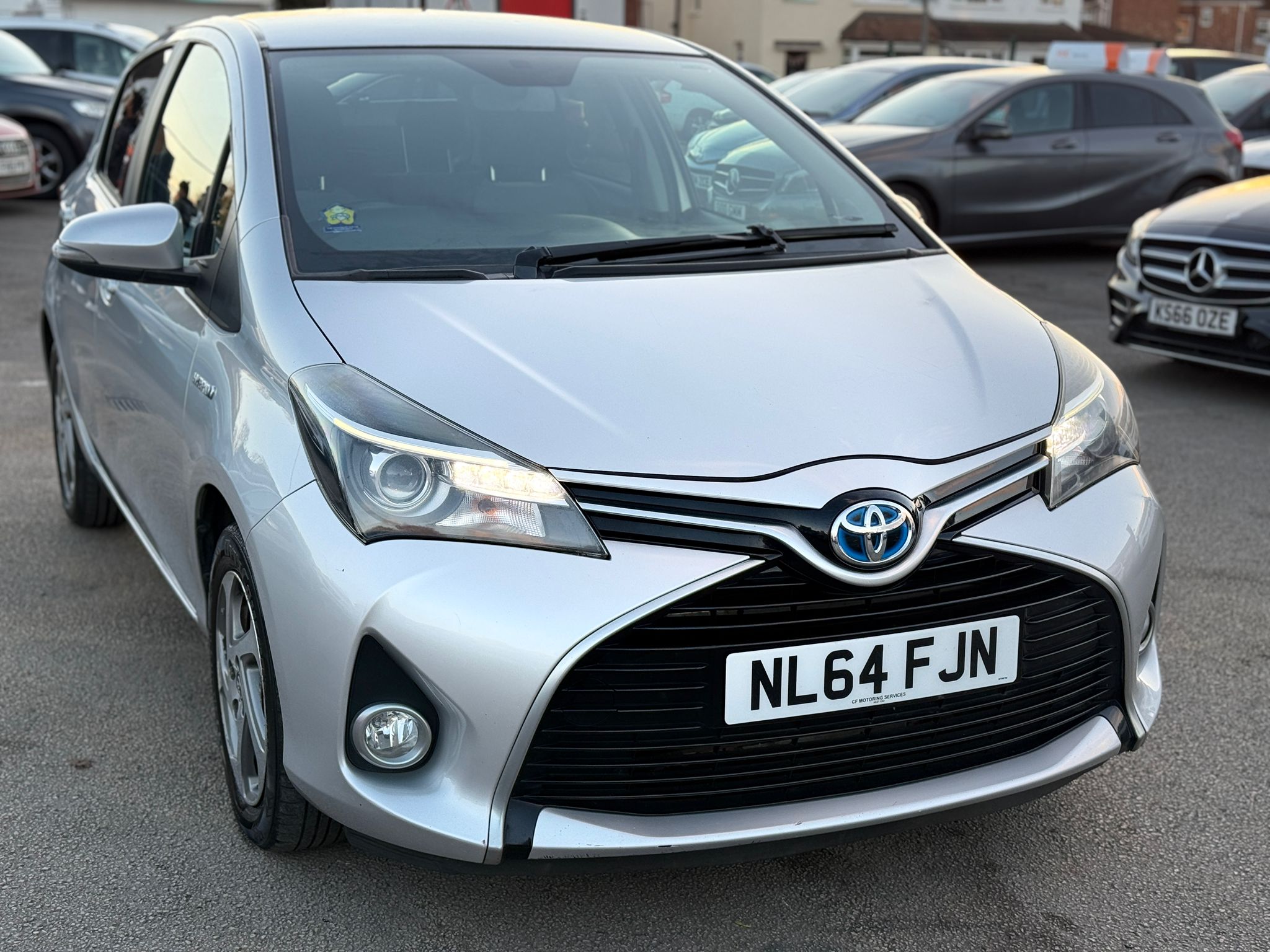 Toyota Yaris Icon 2014 Automatic Hybrid