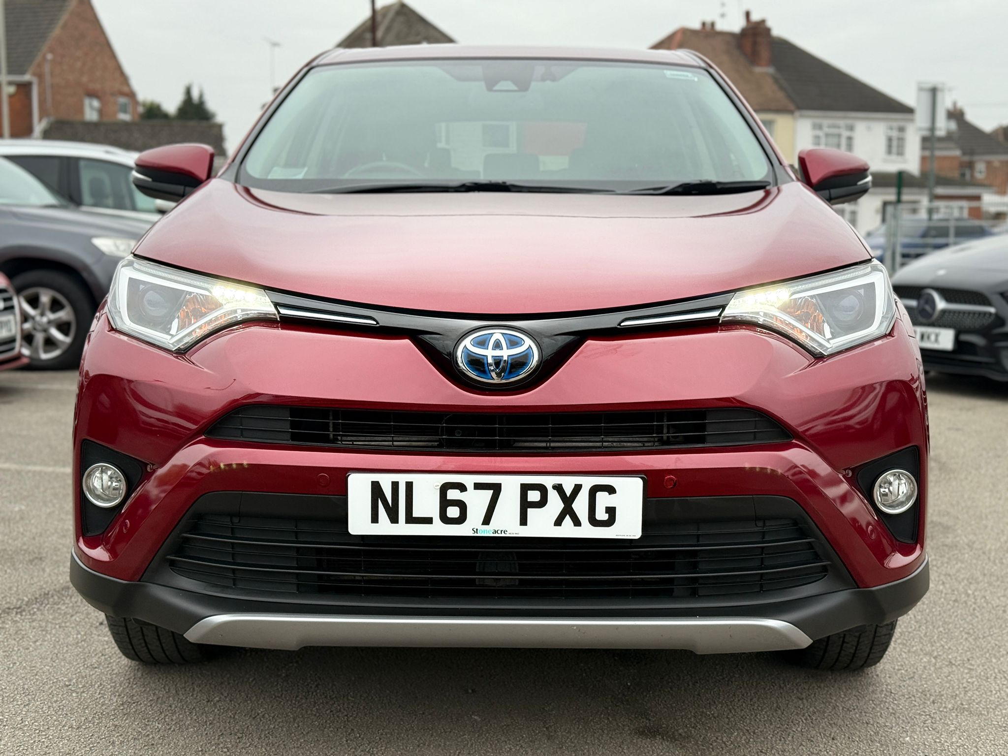 Toyota RAV4 Icon Tech 2017 Automatic Hybrid