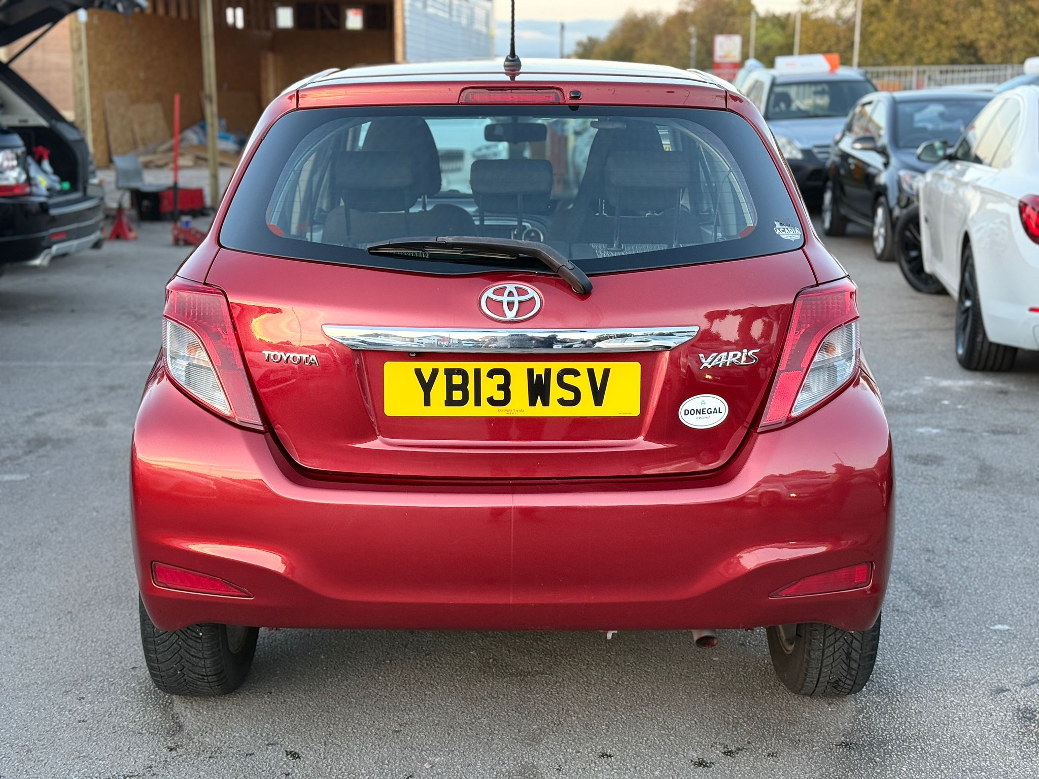 Toyota Yaris TR (2013)