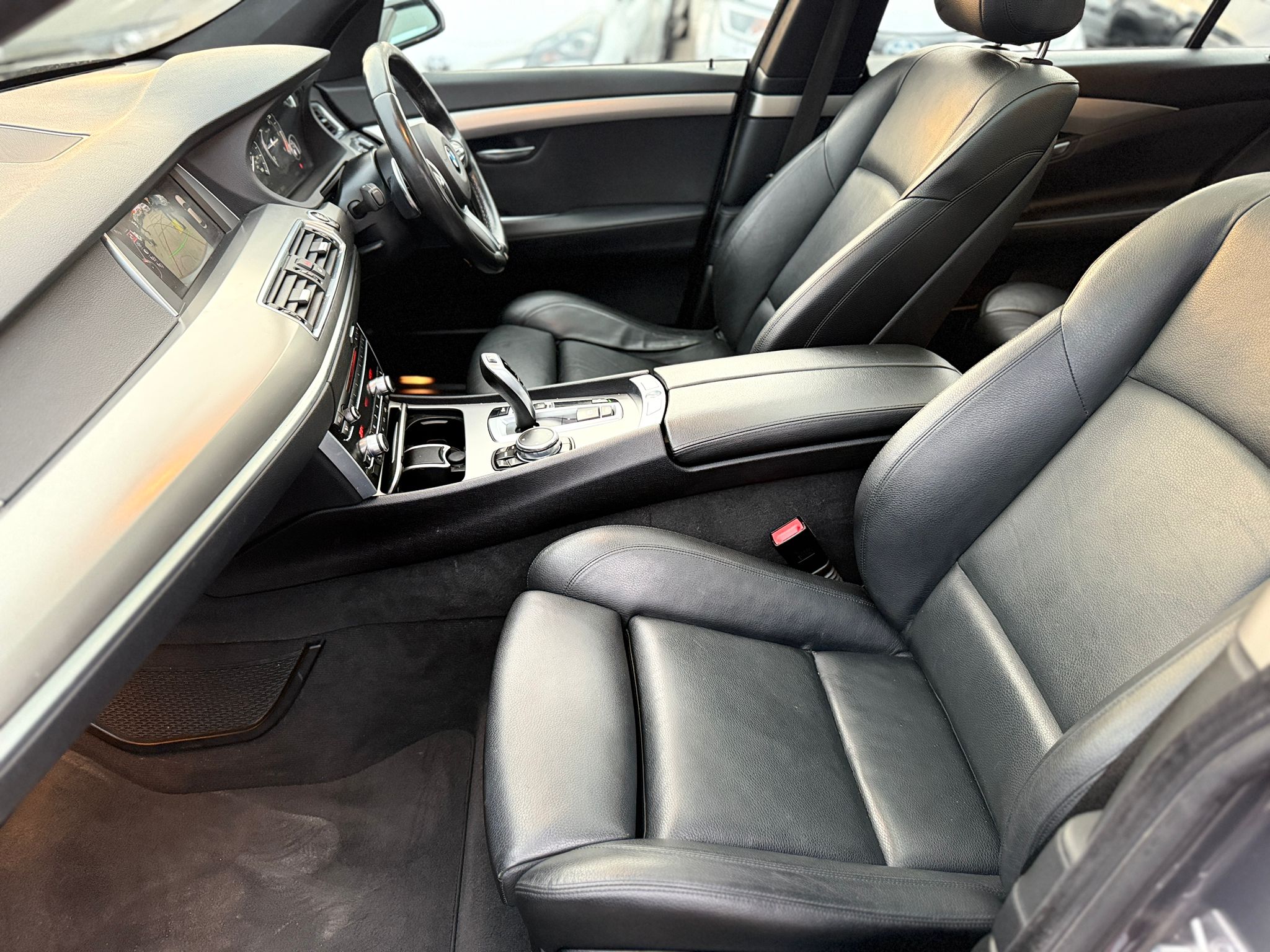 BMW 5 Series Gran Turismo M Sport (2017)