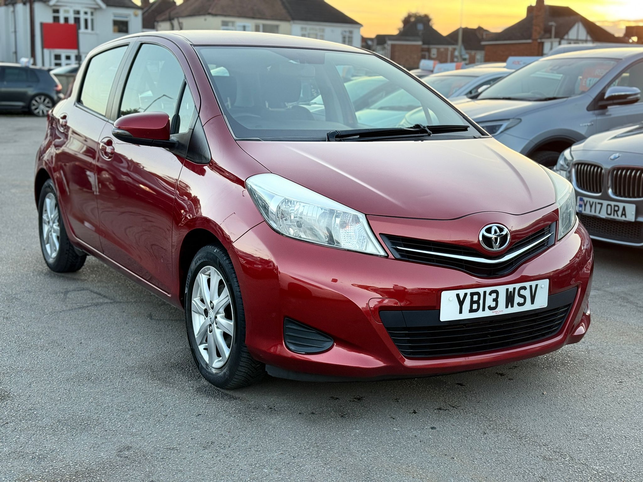 Toyota Yaris TR (2013)