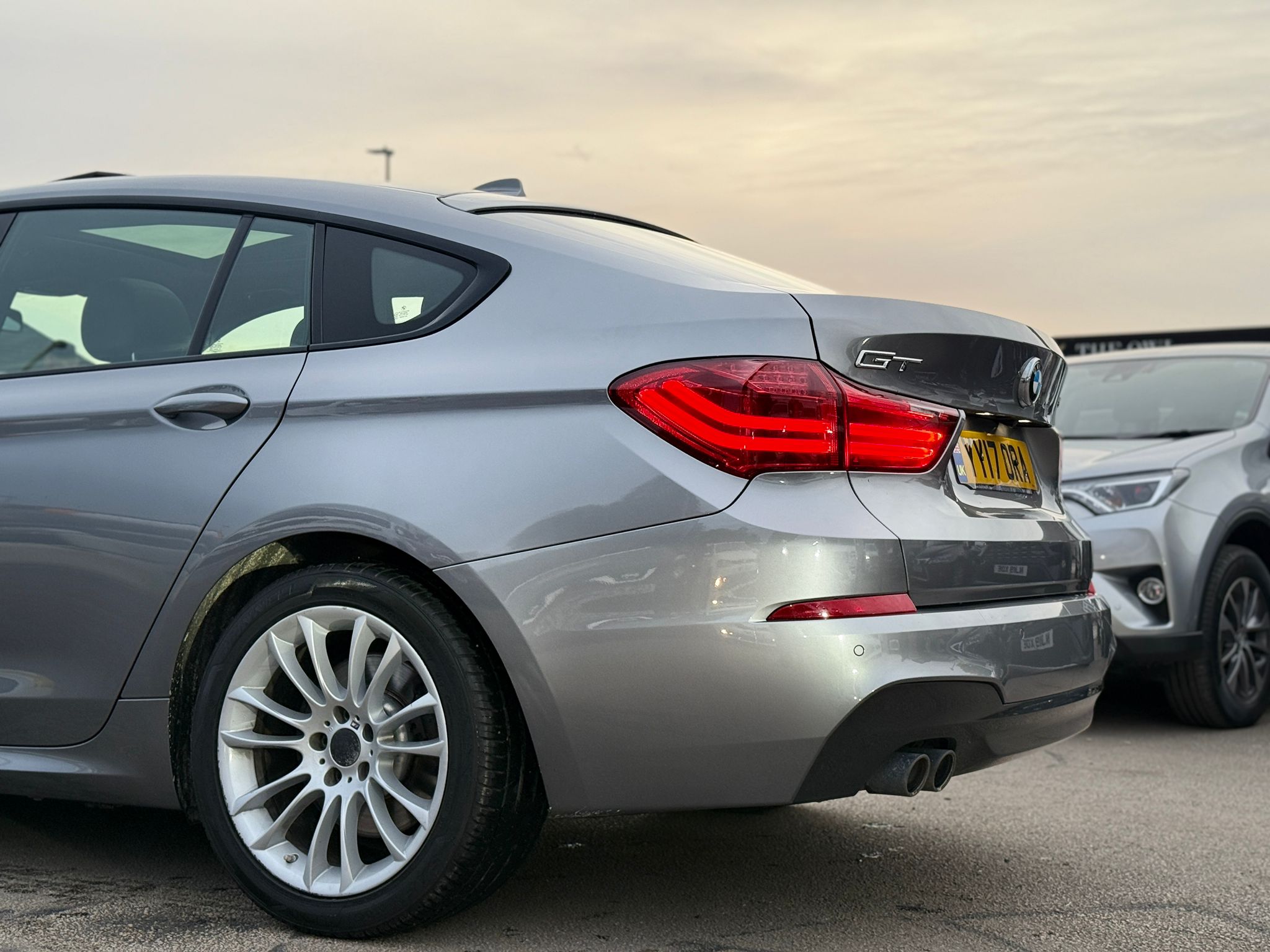 BMW 5 Series Gran Turismo M Sport (2017)