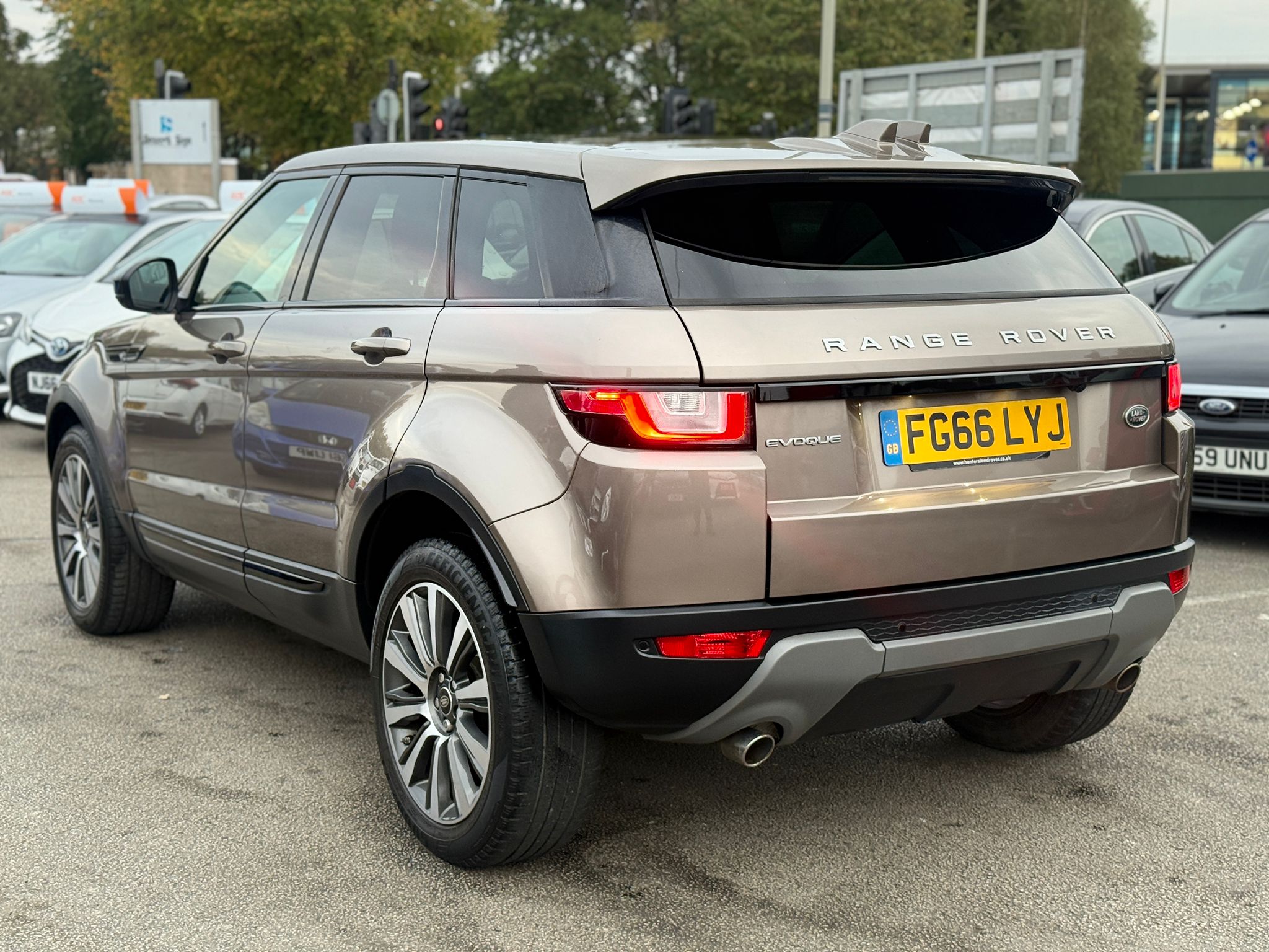 Land Rover Range Rover Evoque SE Tech (2016)