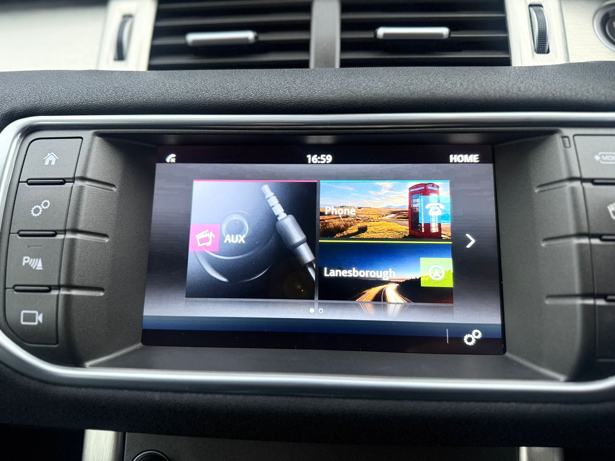 Land Rover Range Rover Evoque SE Tech (2016)