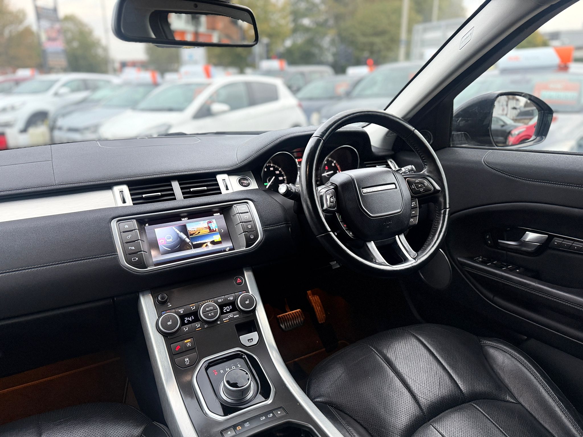Land Rover Range Rover Evoque SE Tech (2016)