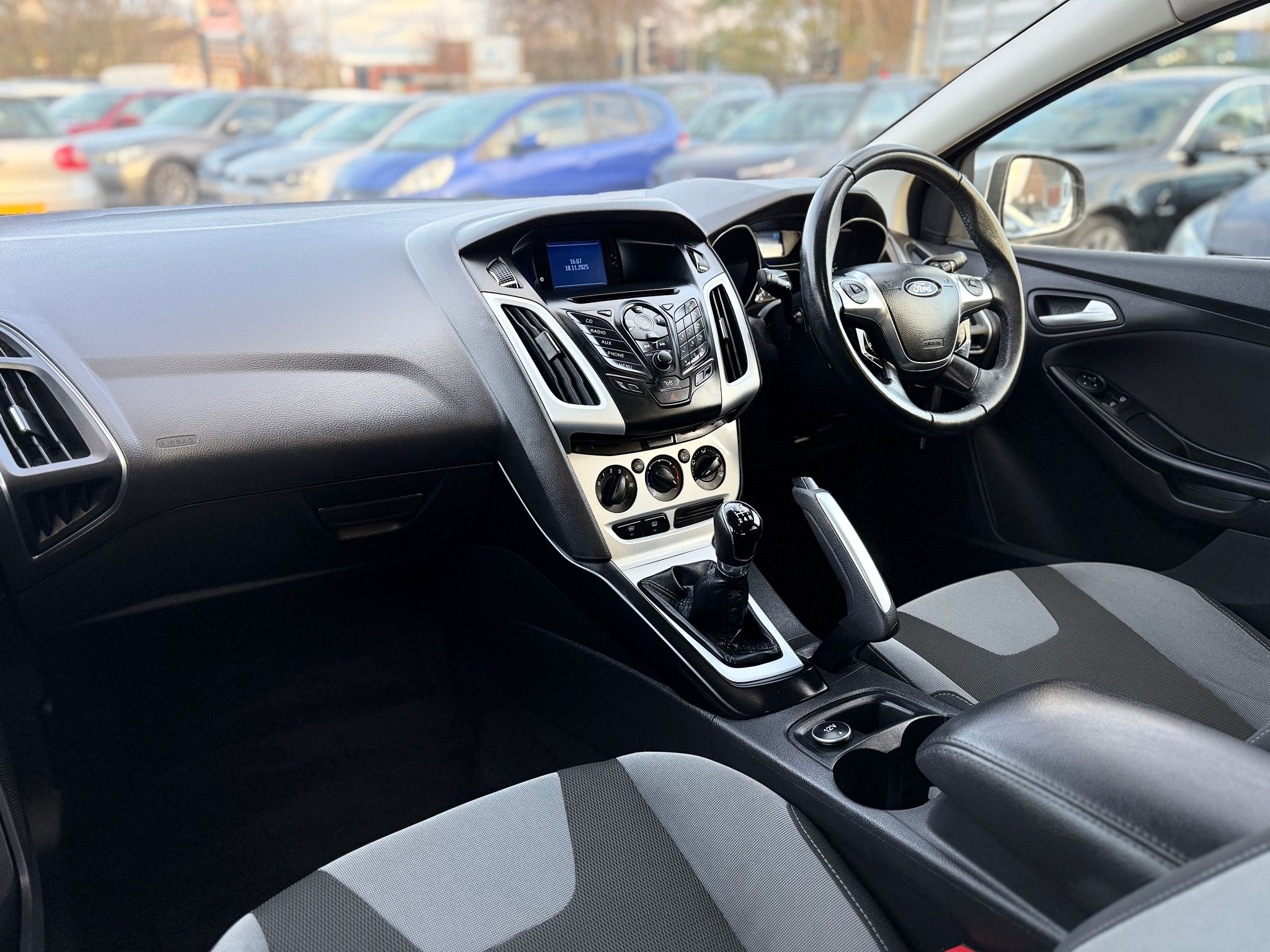 Ford Focus Zetec 2011