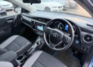 Toyota Auris 2015 Automatic Hybrid