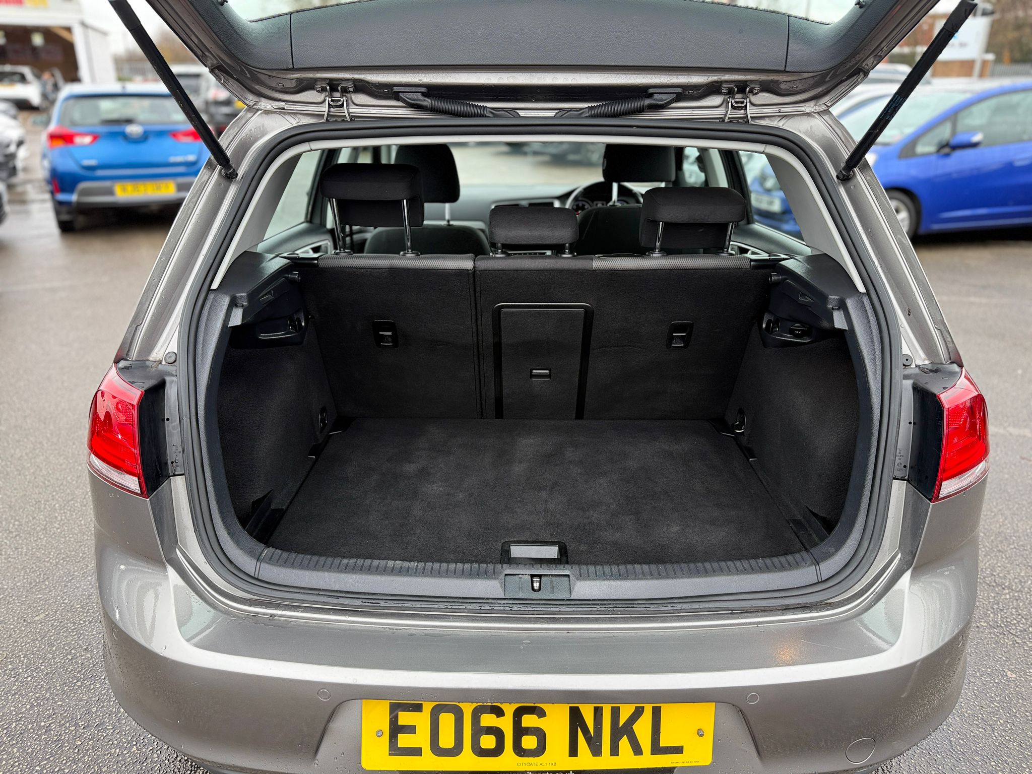 Volkswagen Golf Match 2016 Automatic