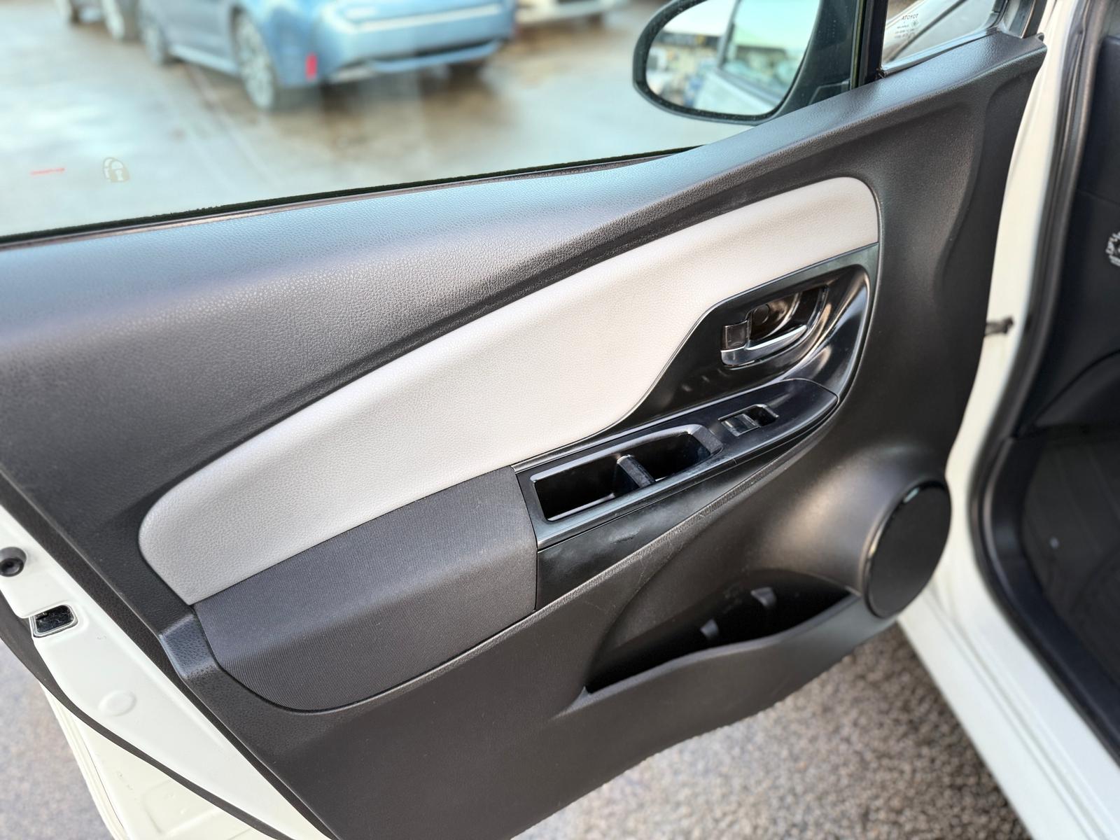 Toyota Yaris Design 2016