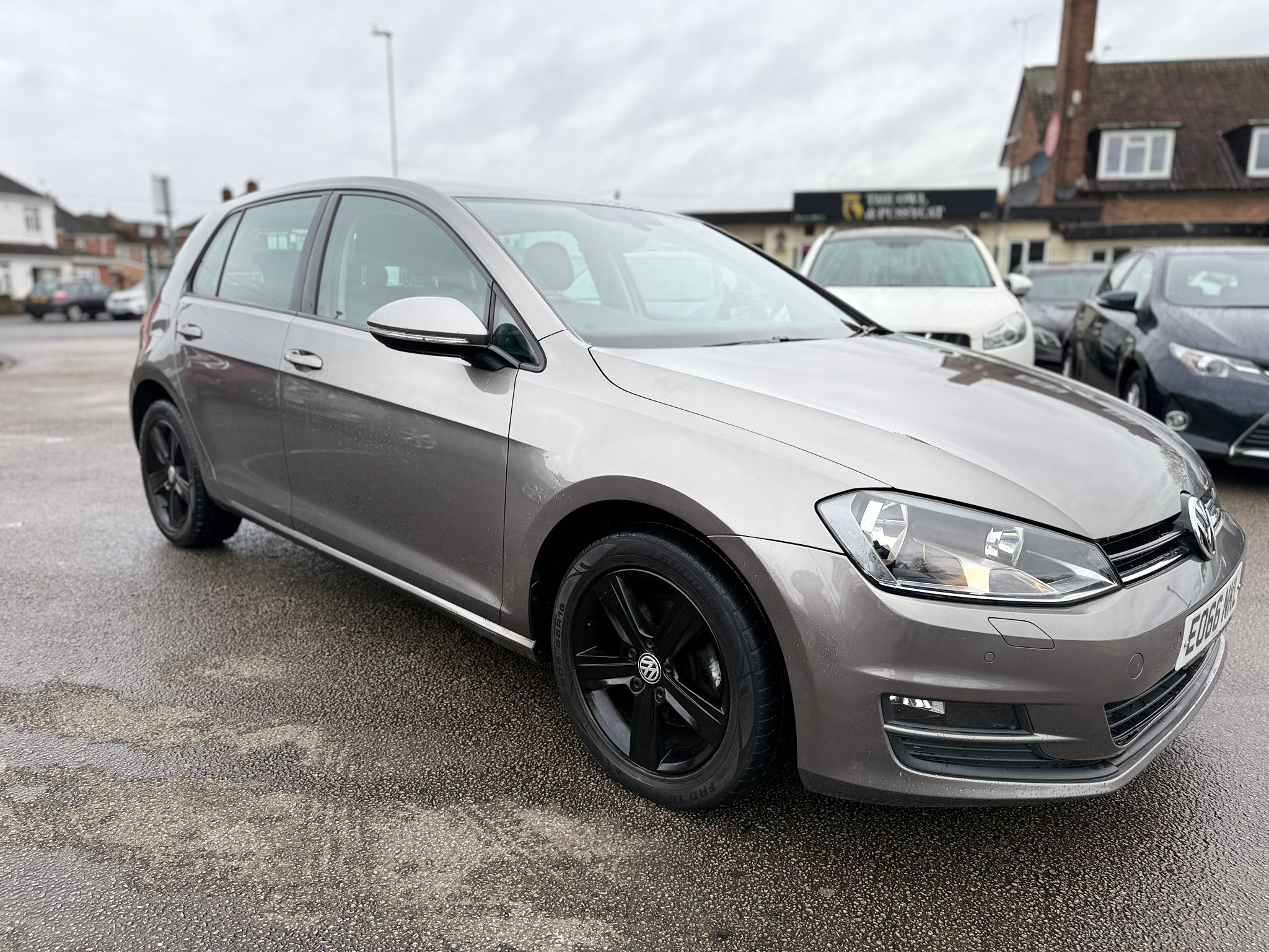 Volkswagen Golf Match 2016 Automatic