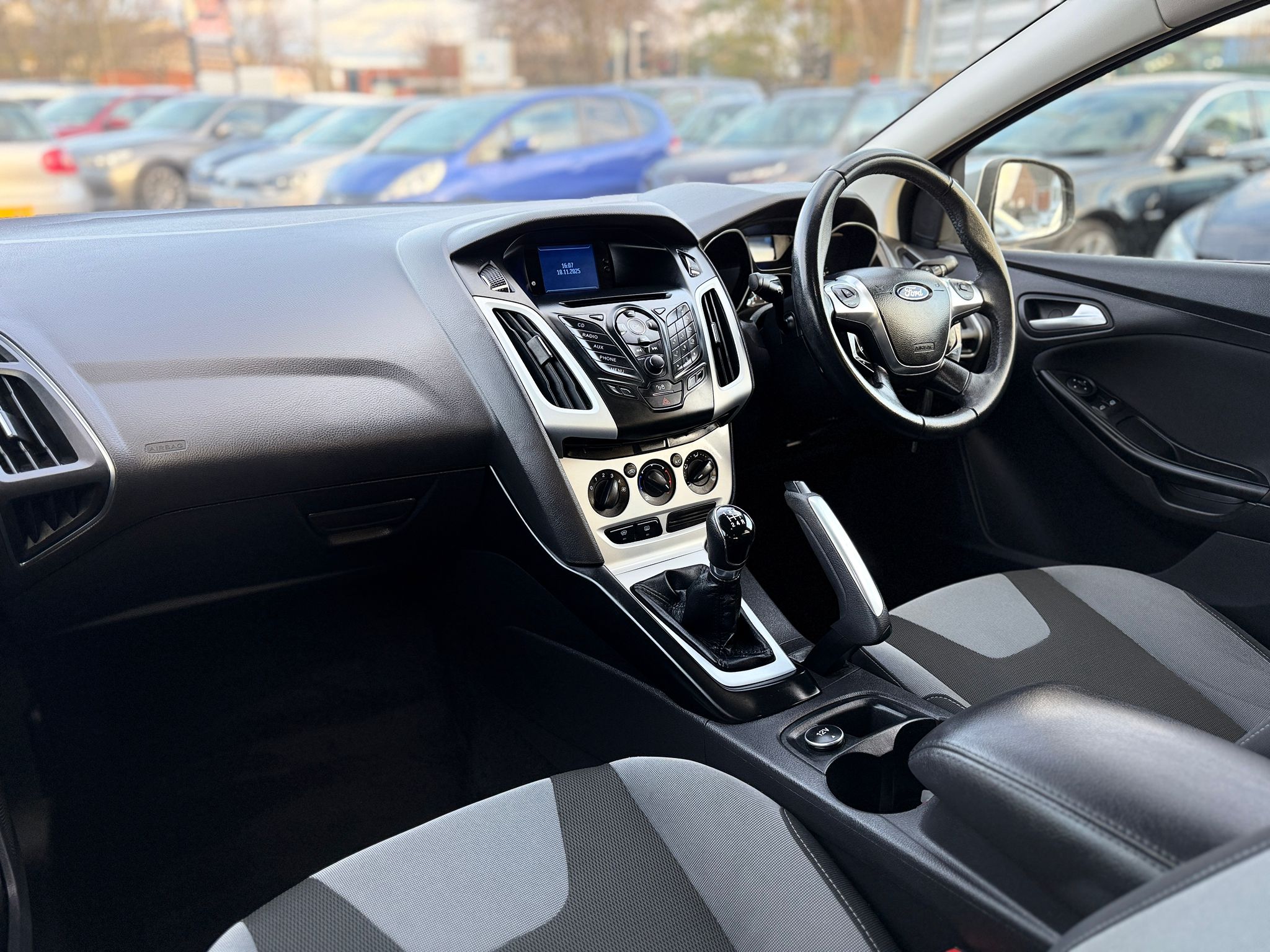 Ford Focus Zetec 2011