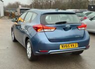 Toyota Auris 2015 Automatic Hybrid