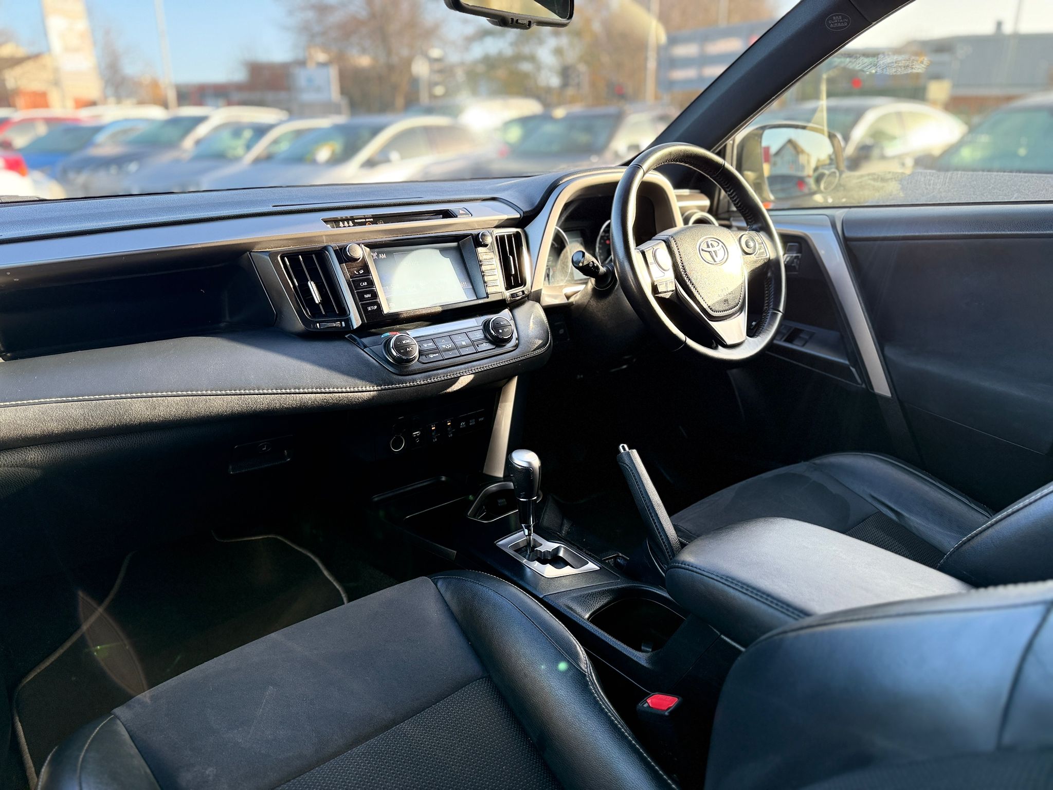 Toyota RAV4 Icon 2016 Automatic Hybrid