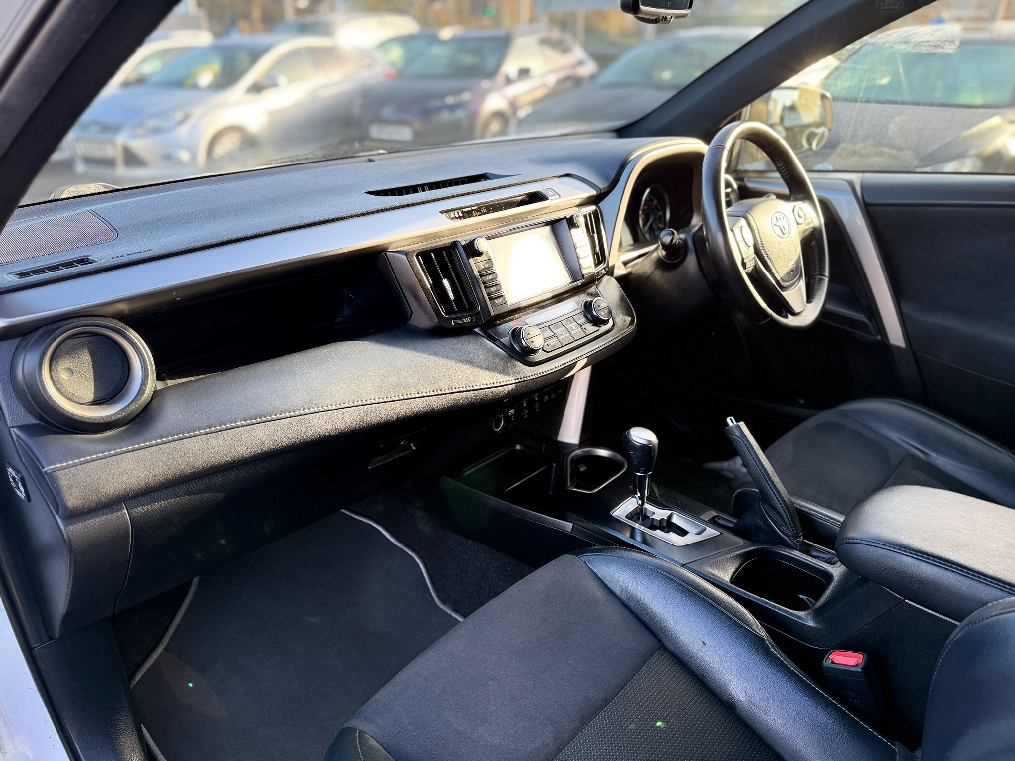 Toyota RAV4 Icon 2016 Automatic Hybrid