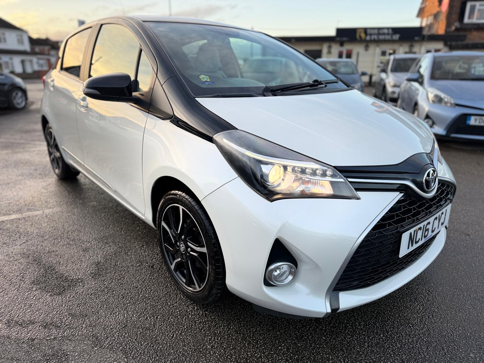 Toyota Yaris Design 2016