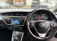 Toyota Auris Icon 2015 Automatic Hybrid