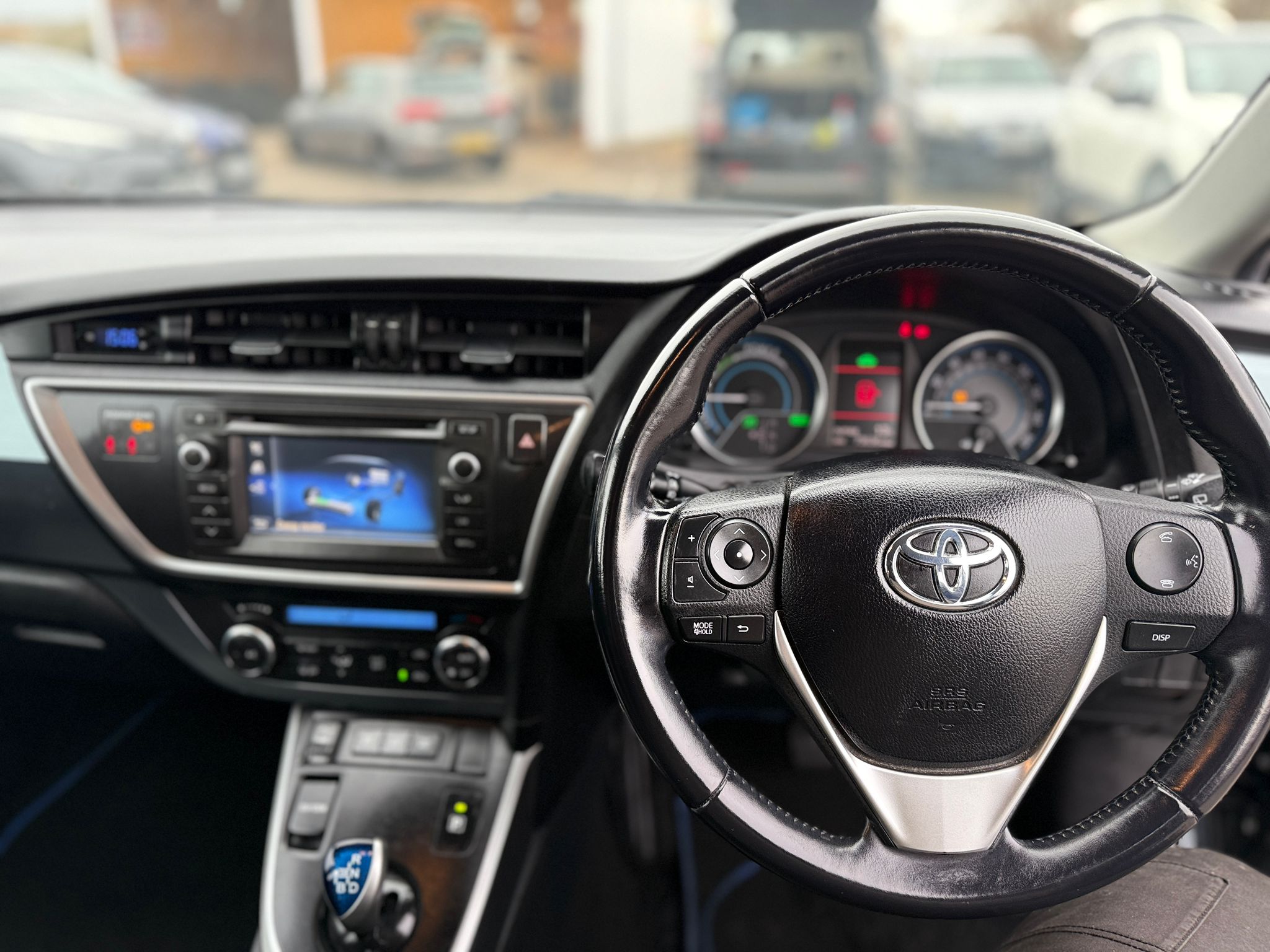 Toyota Auris Icon 2015 Automatic Hybrid