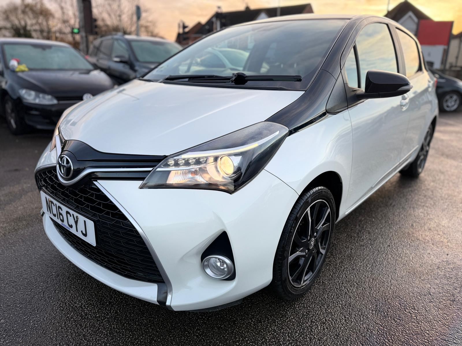 Toyota Yaris Design 2016