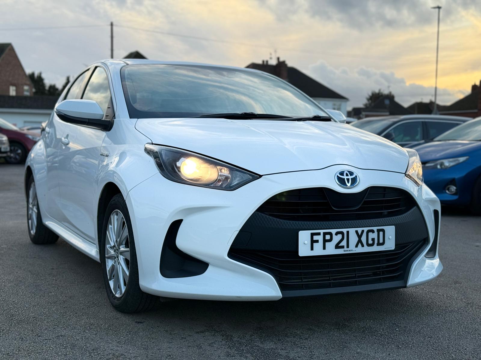 Toyota Yaris Icon 2021 Automatic Hybrid