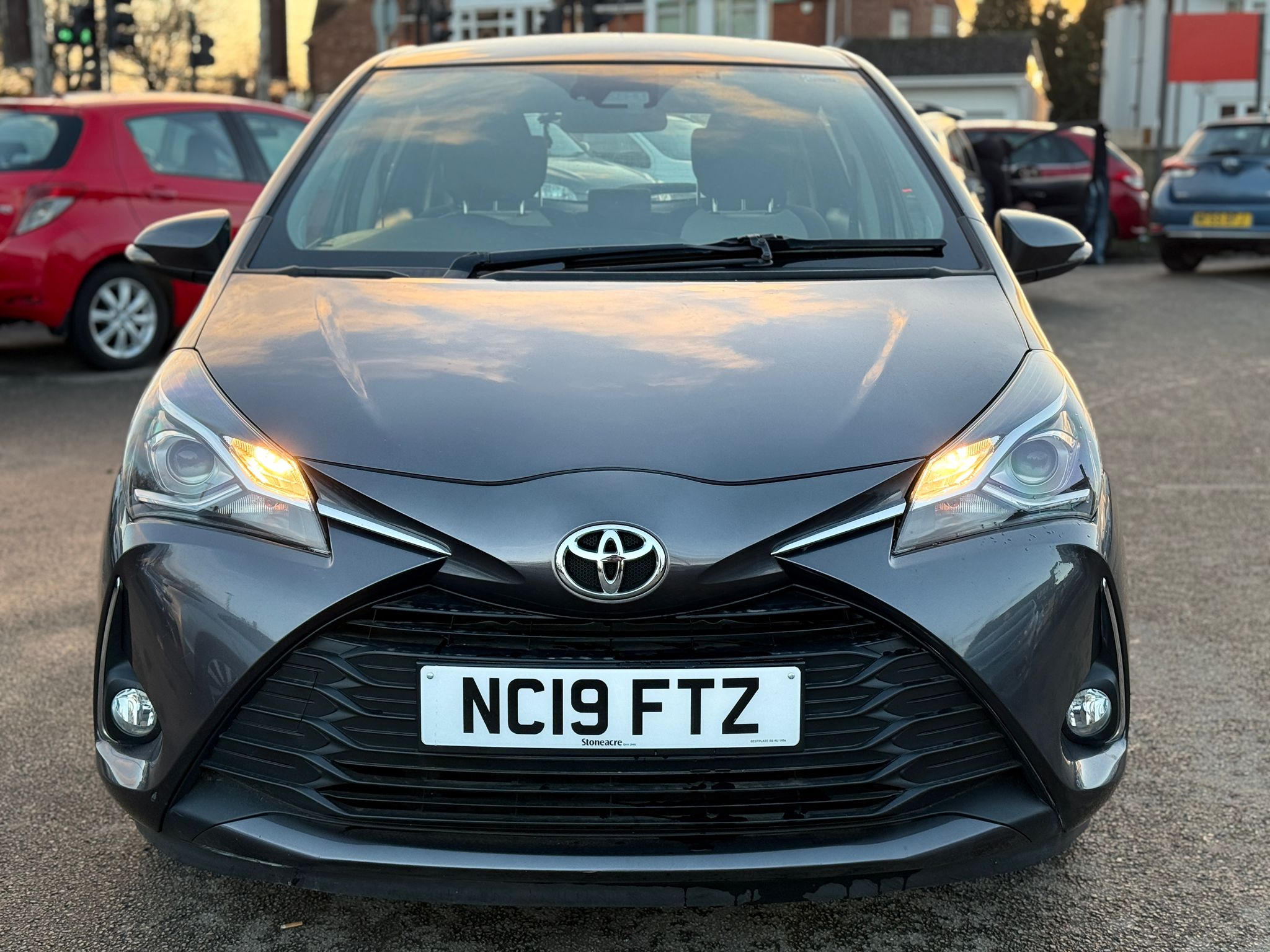 Toyota Yaris Icon Tech 2019