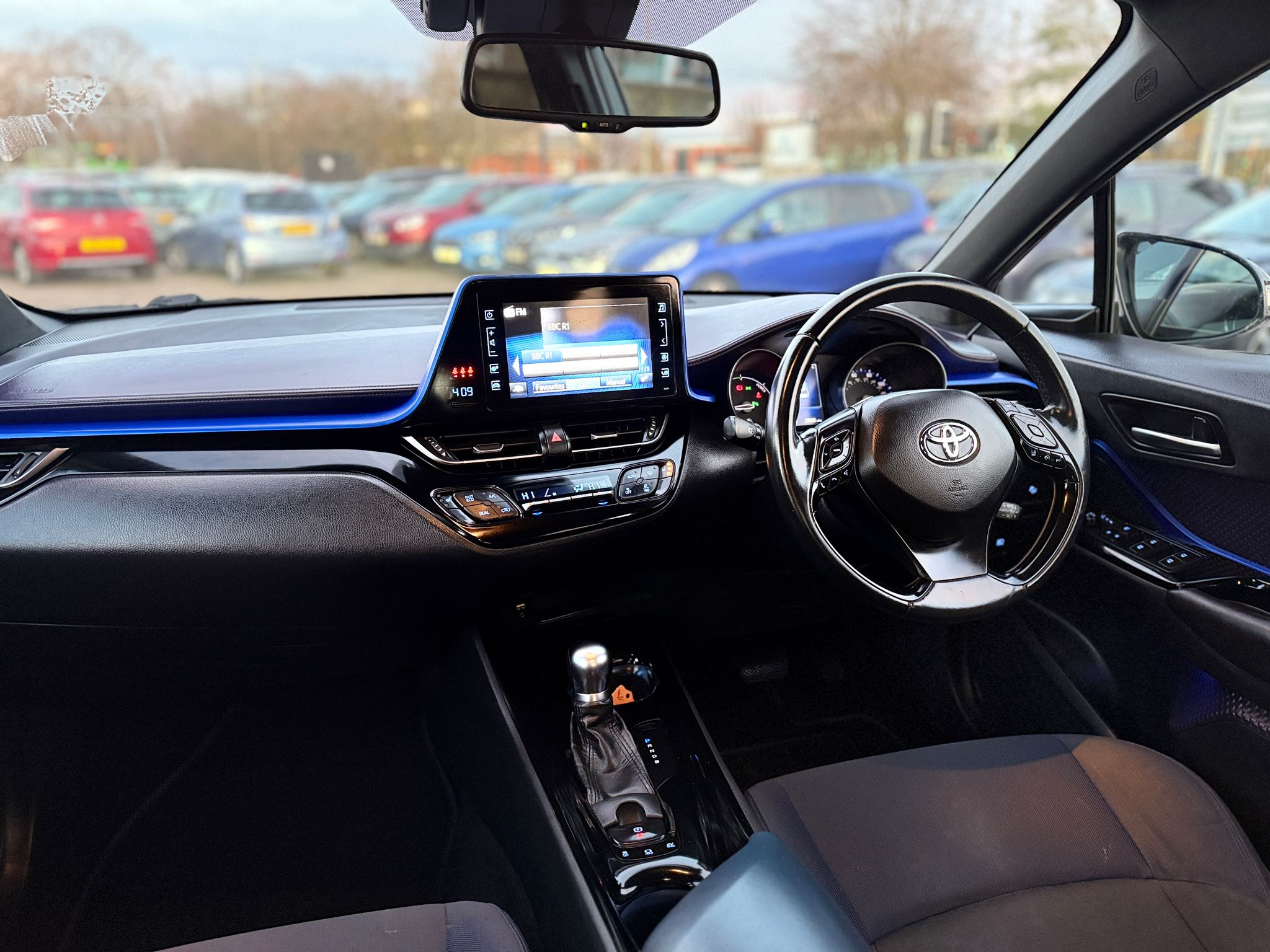 Toyota C-HR Dynamic 2018 Automatic Hybrid