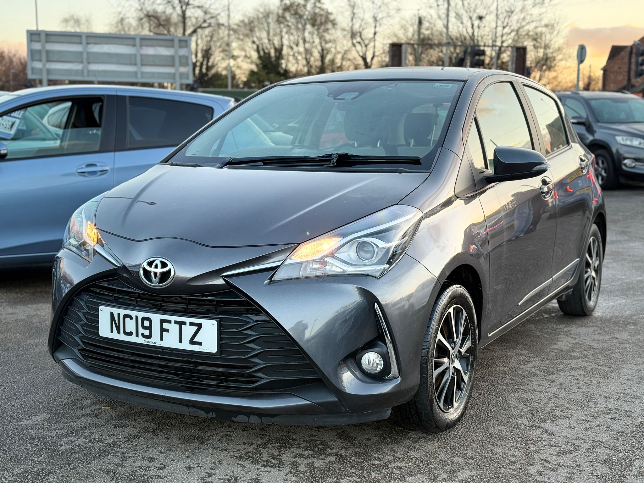 Toyota Yaris Icon Tech 2019