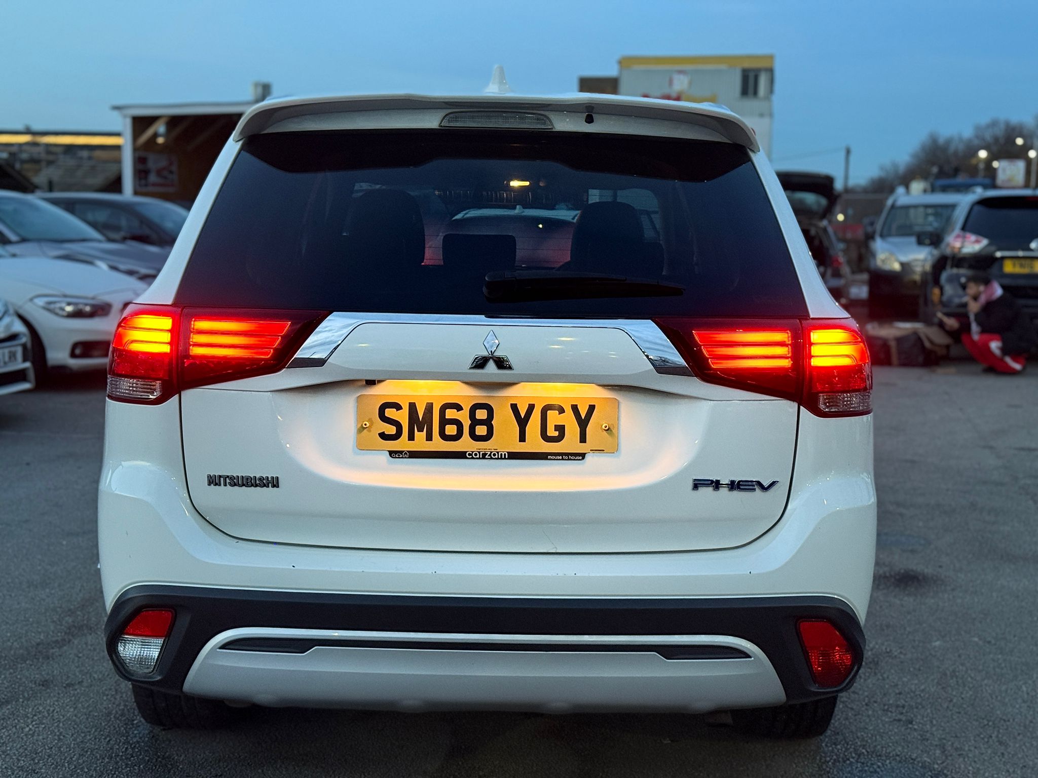 Mitsubishi Outlander 2018 Automatic Hybrid