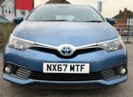 Toyota Auris Business Edition 2017 Automatic Hybrid