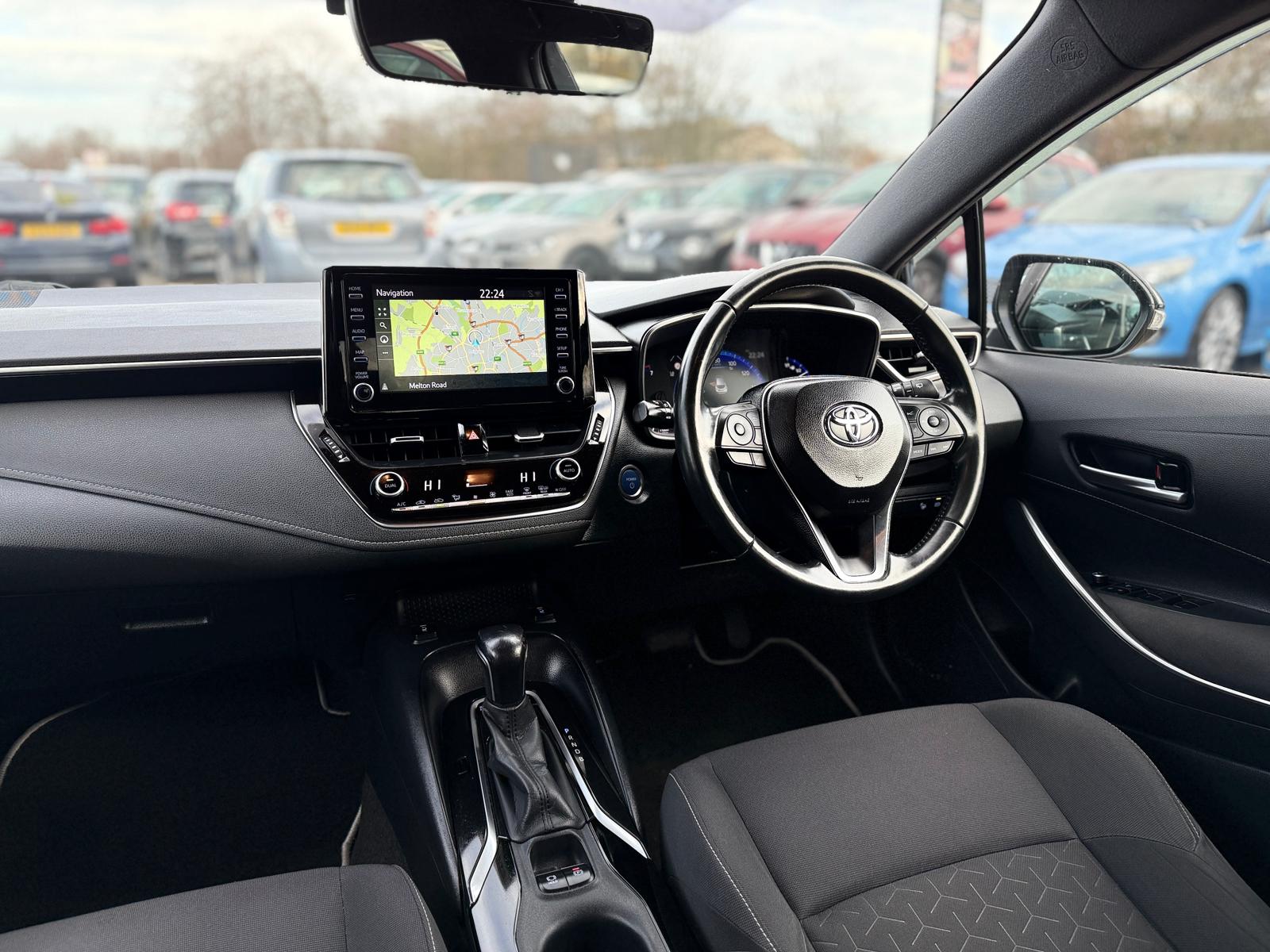 Toyota Corolla Design 2020 Automatic Hybrid