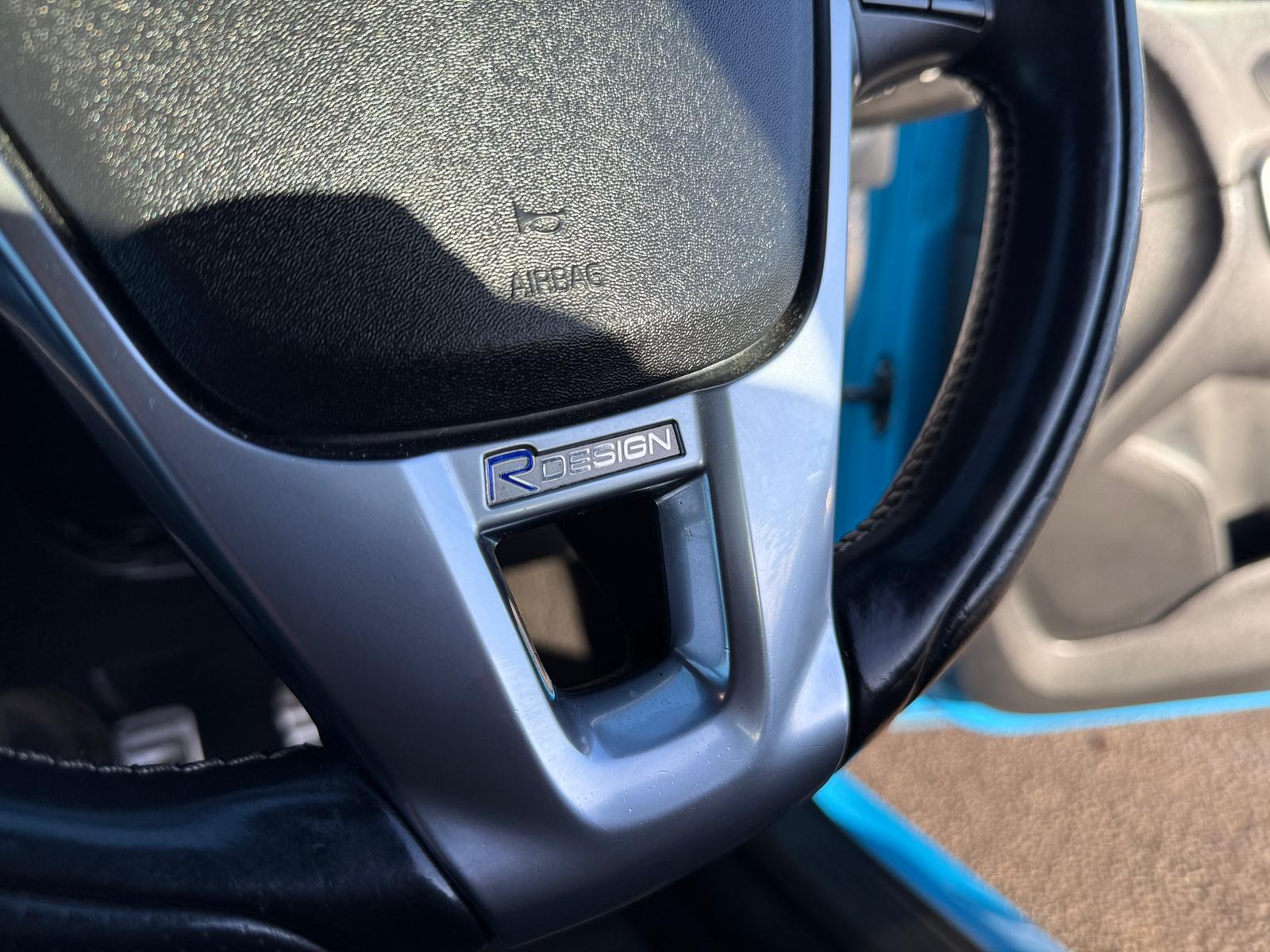 Volvo V40 R-Design 2014