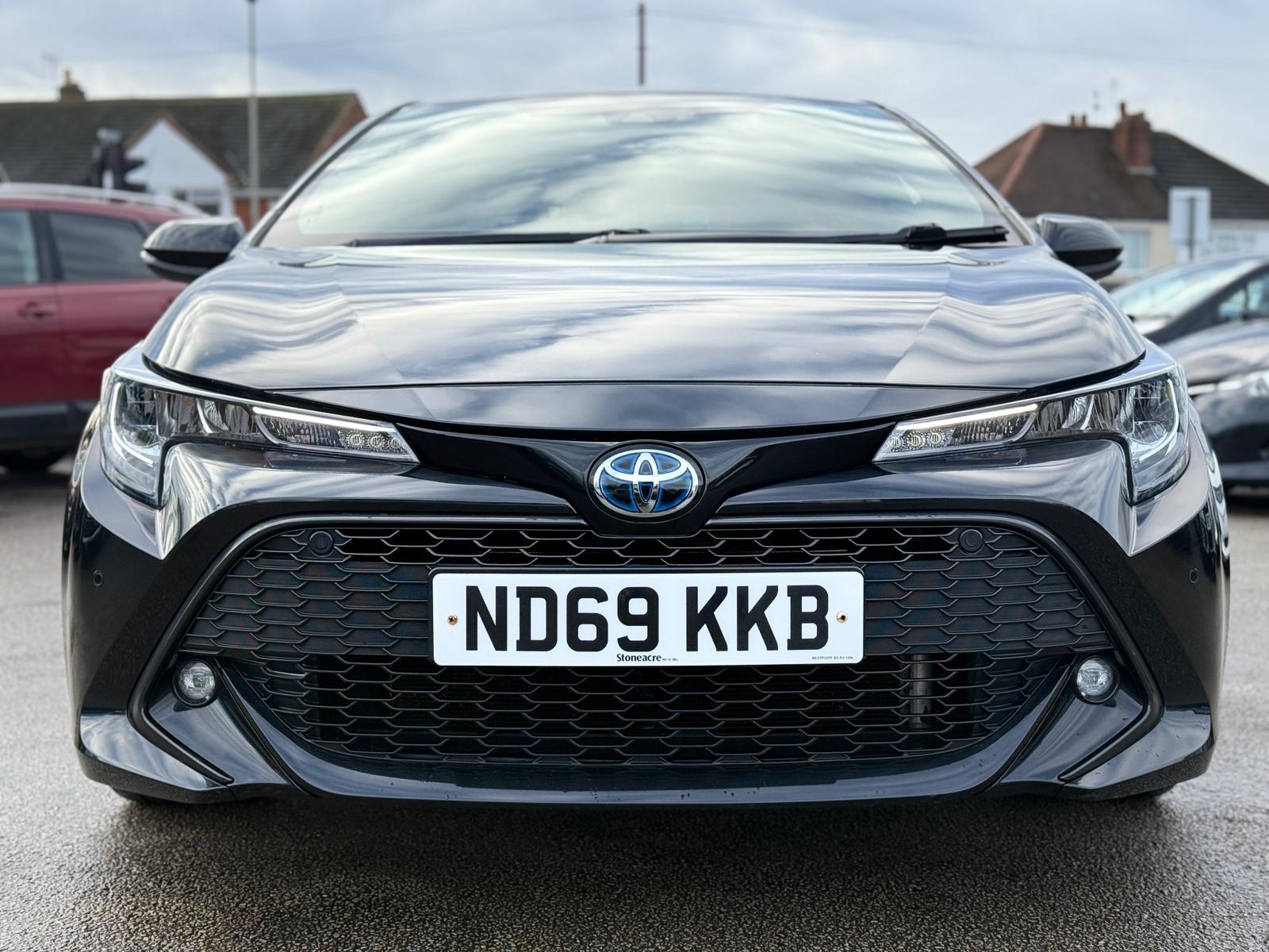 Toyota Corolla Design 2020 Automatic Hybrid