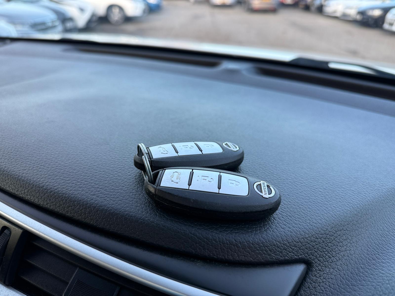 Nissan X-Trail N-TEC 2015