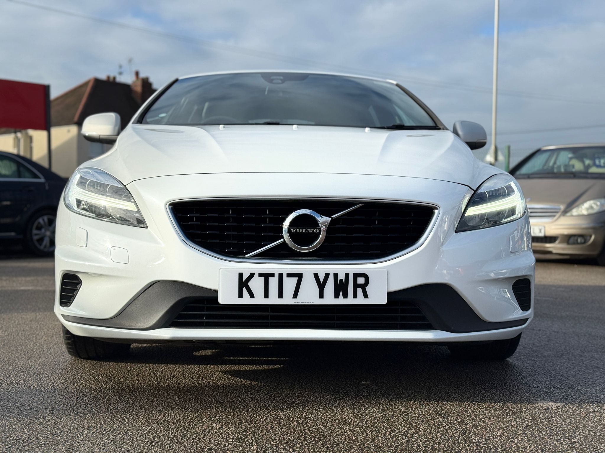 Volvo V40 R-Design Nav Plus 2017