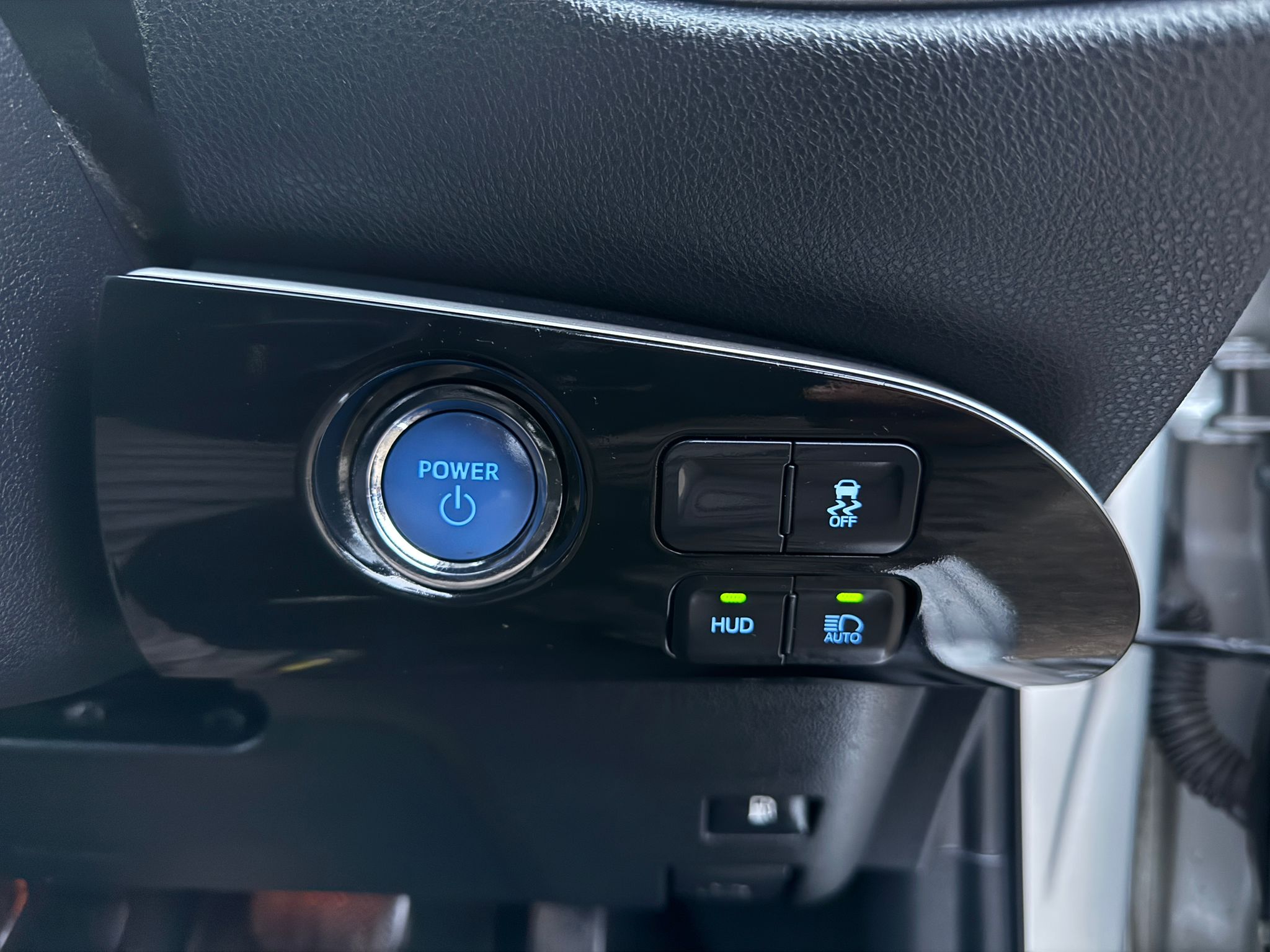 Toyota Prius Business Edition 2017 Hybrid Automatic