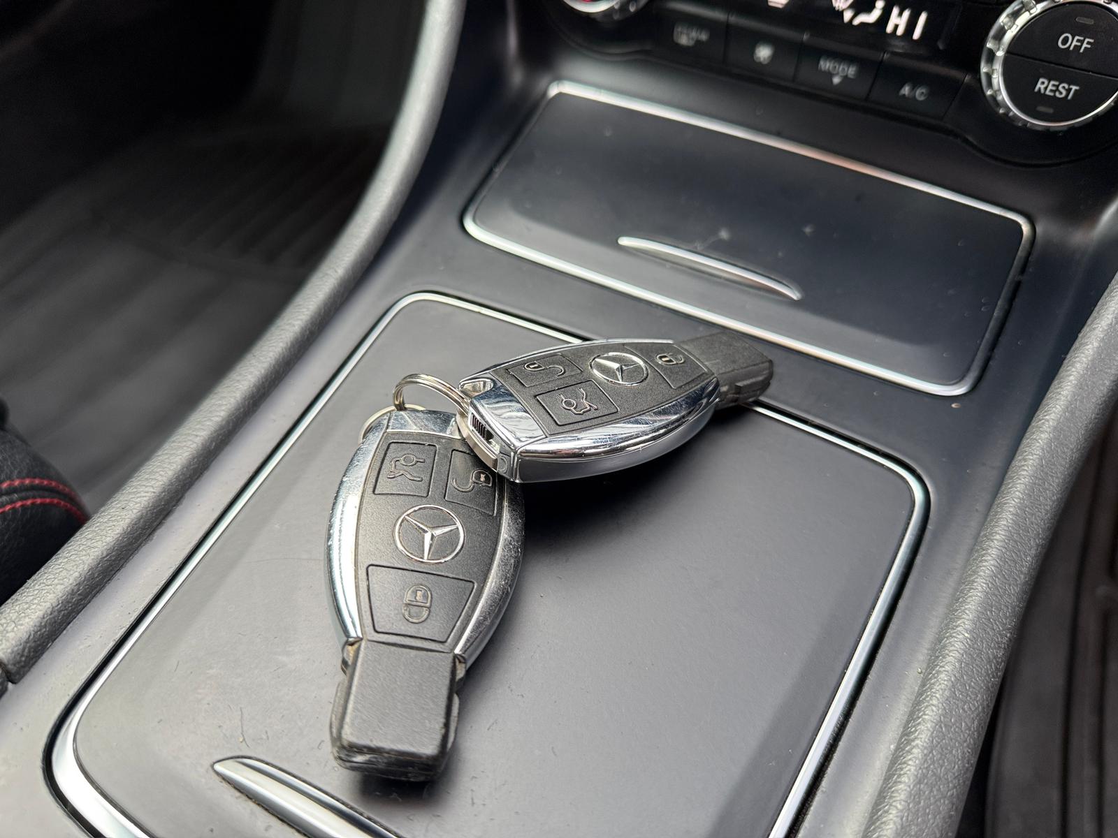 Mercedes-Benz GLA AMG Line (2017) Automatic